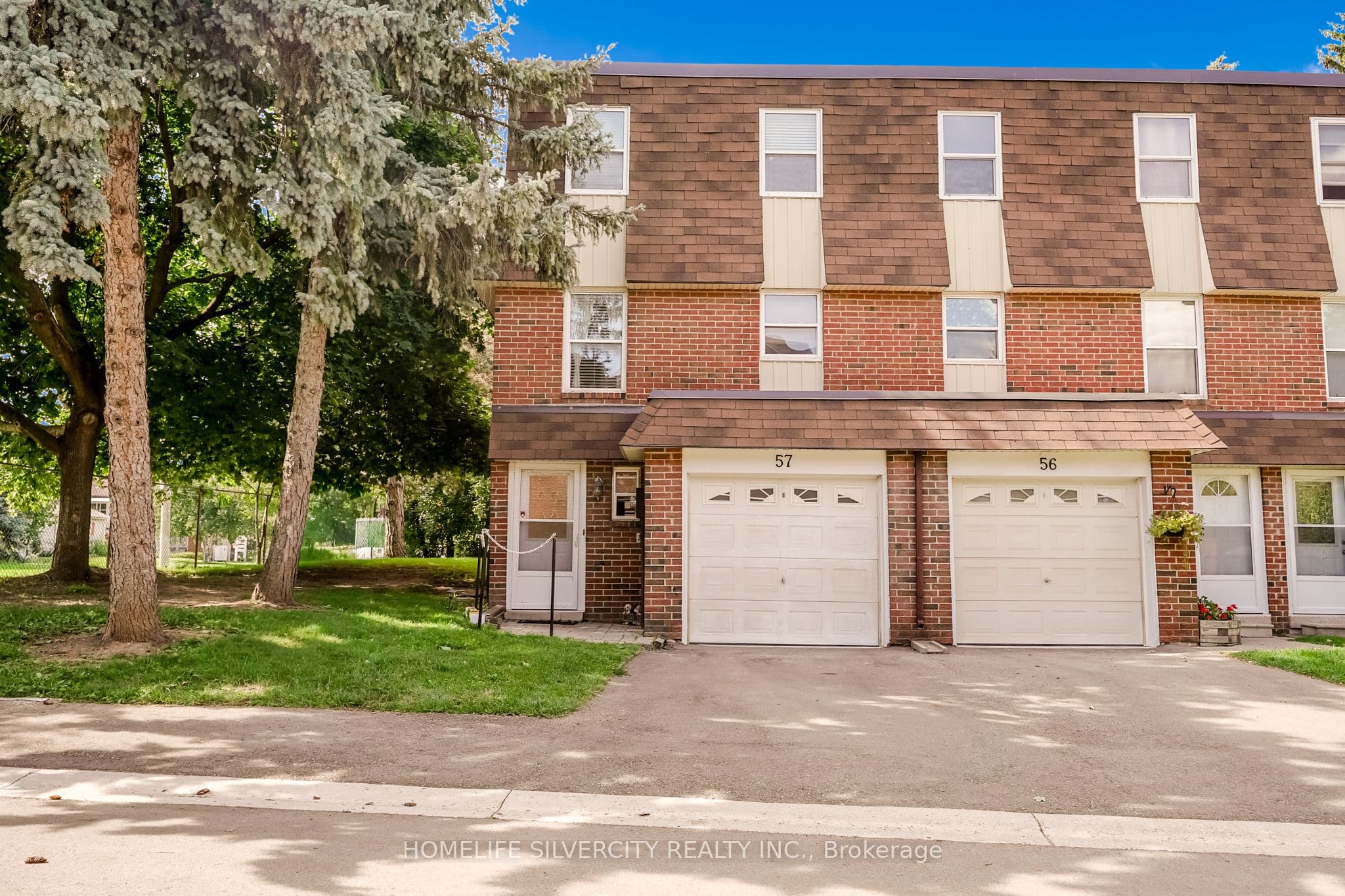 Unit 57 235 Bronte Street photo 1