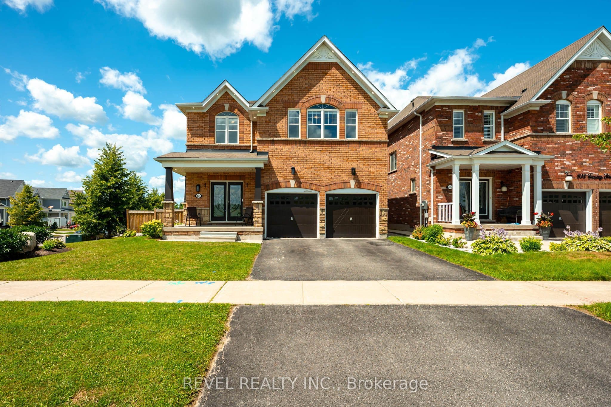 401 Tansley Street photo 1