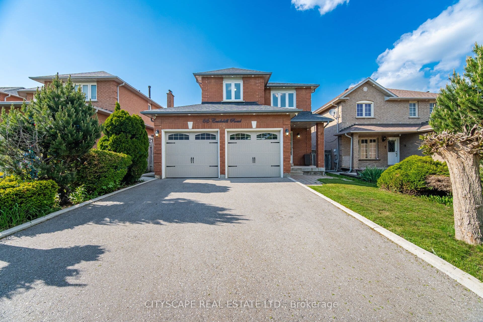 66 Castle Hill photo 1