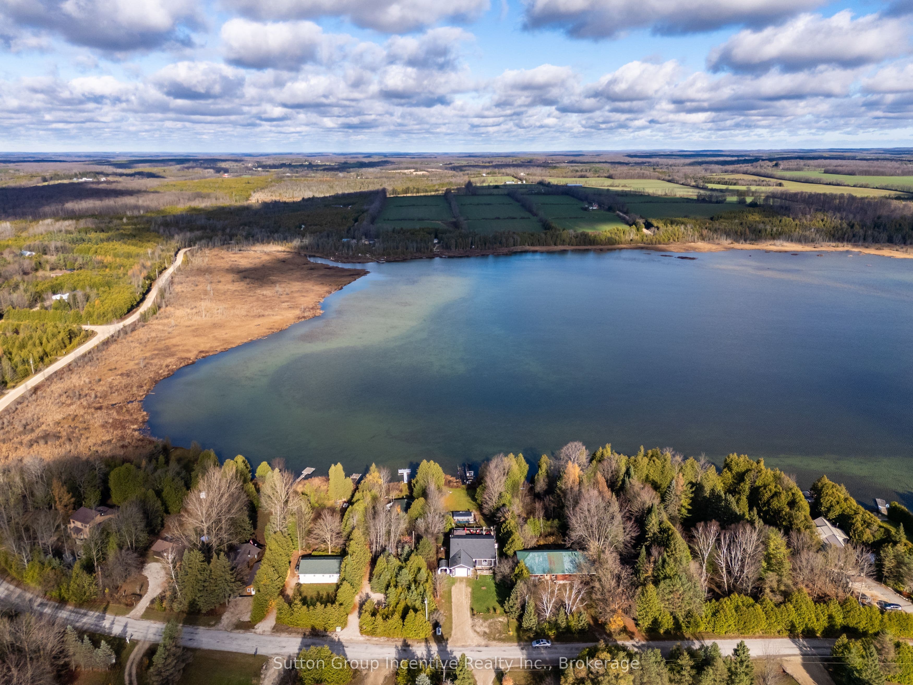 474839 TOWNSEND LAKE Road photo 1