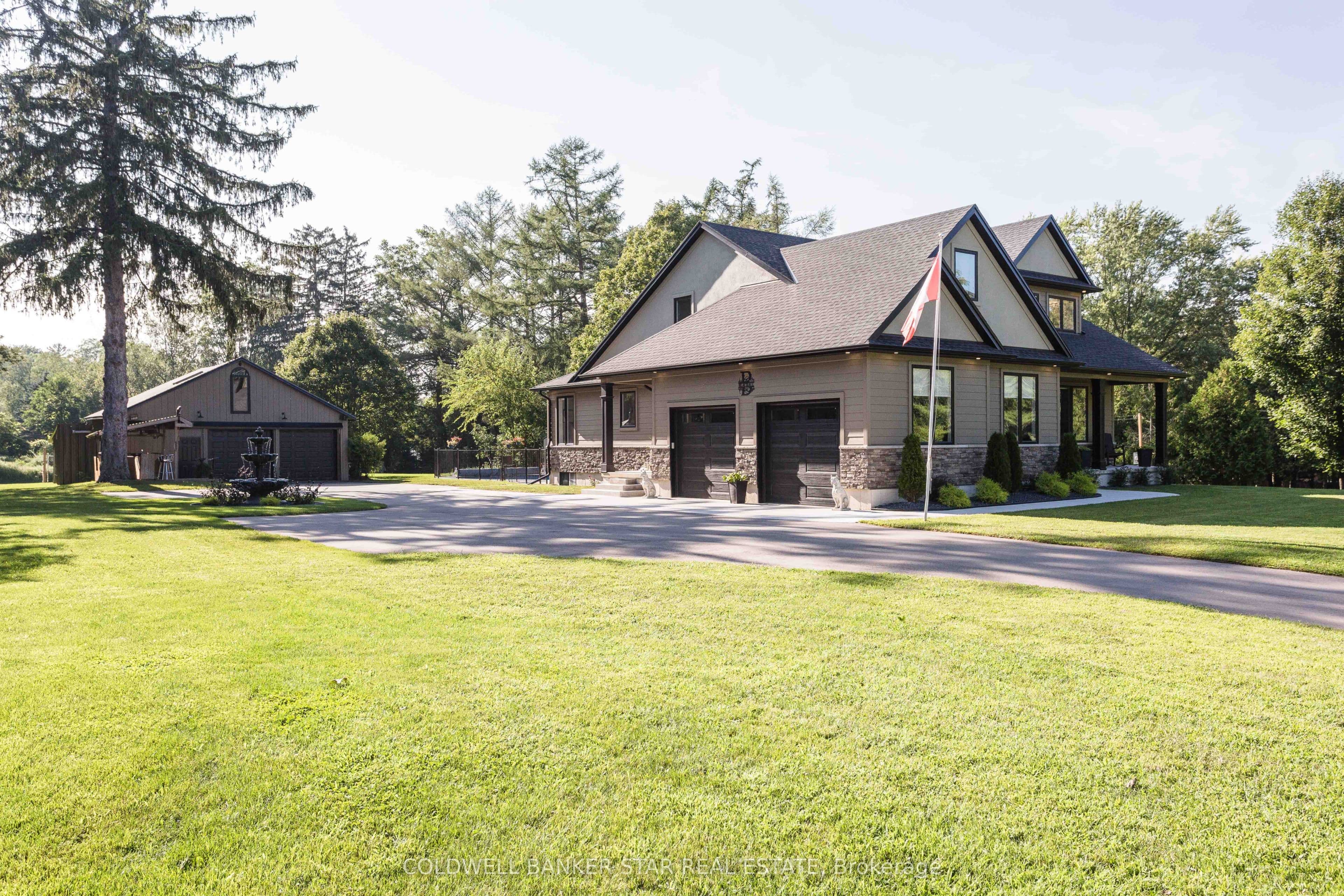 8037 Springwater Road photo 1