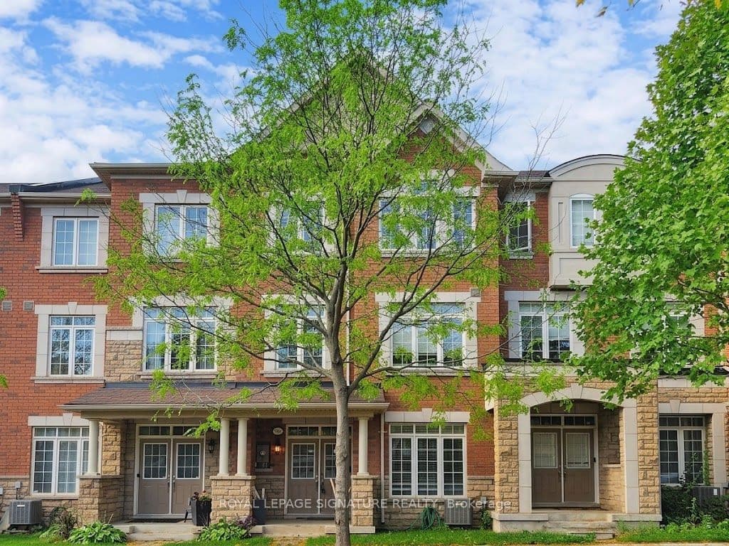 3050 Eberly Woods Drive photo 1