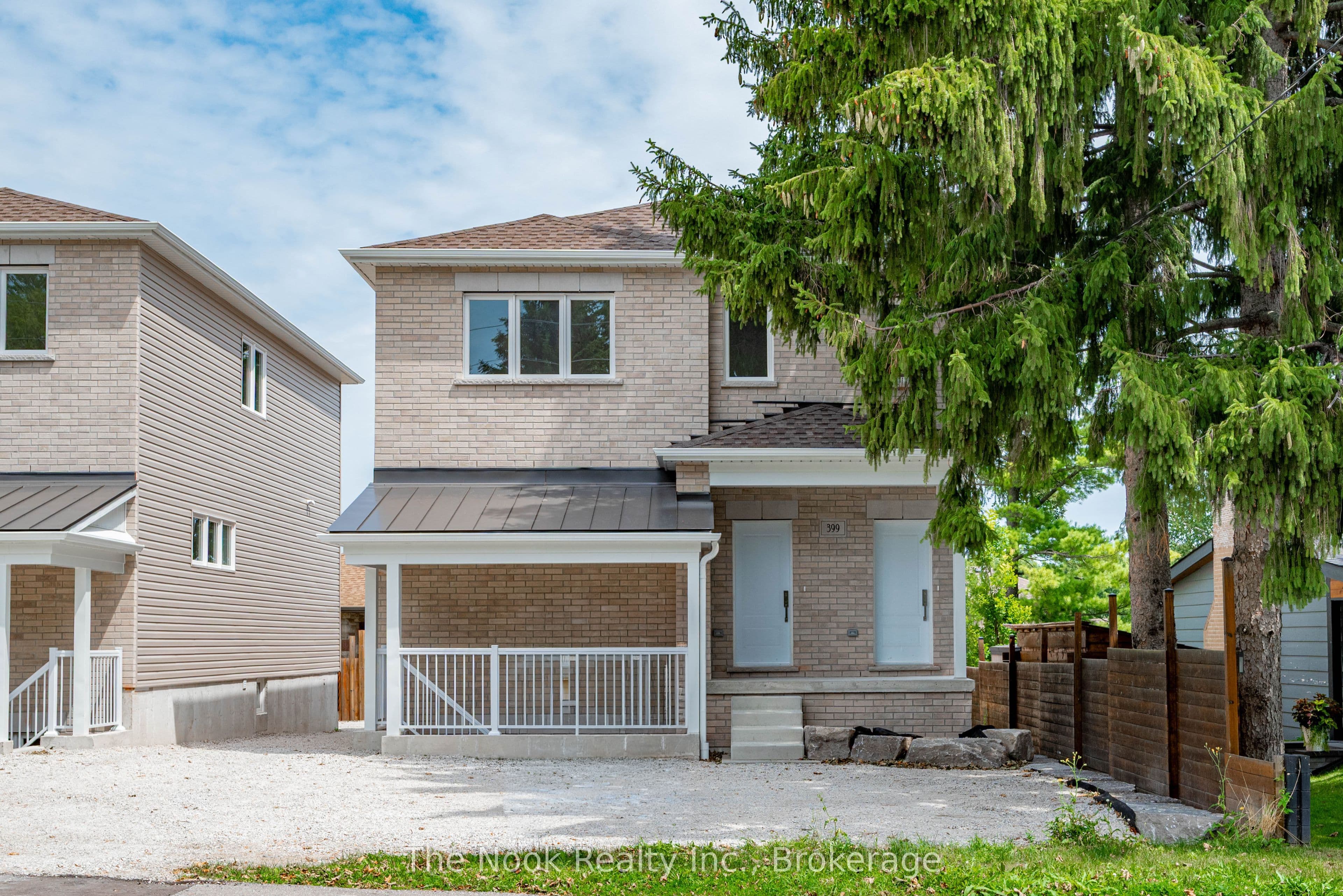 Unit 3 403 Thorton Road photo 1
