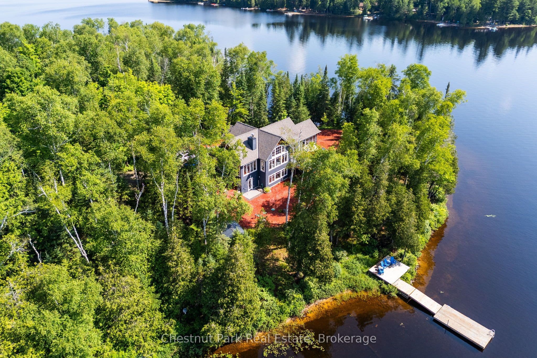 1136 Severn Lane photo 1