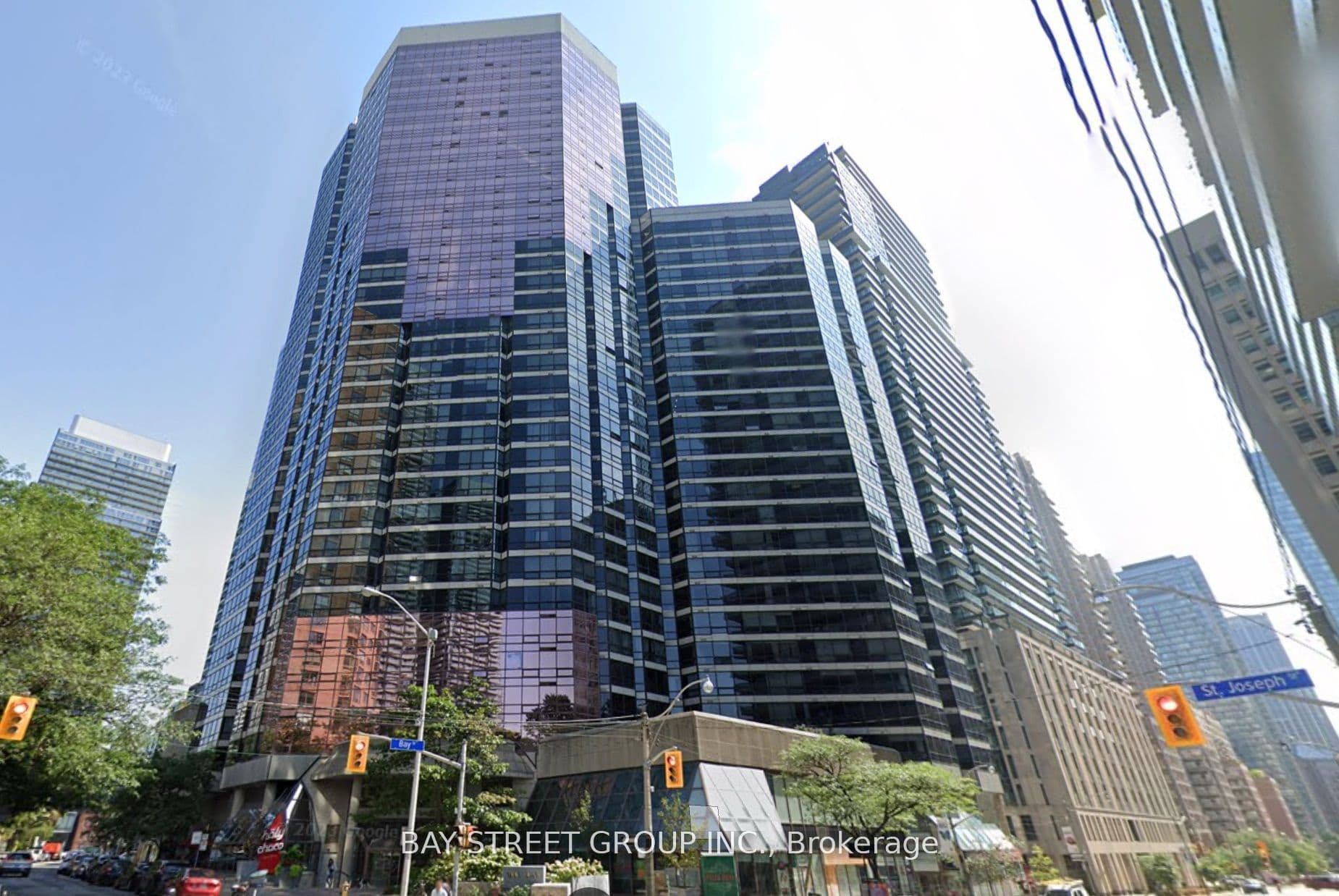 Unit 2213 1001 Bay Street photo 1
