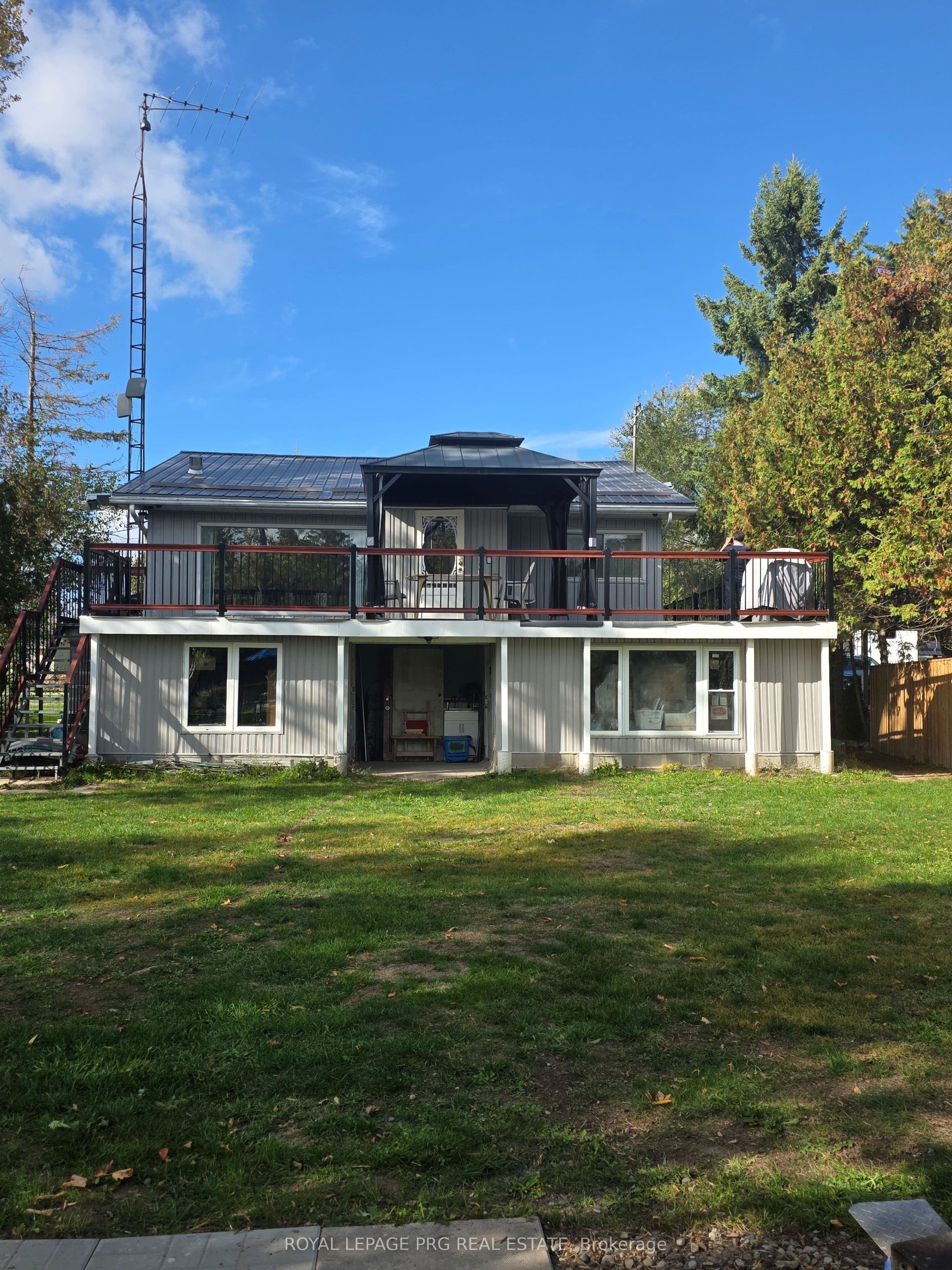 183 McGuire Beach Road photo 1