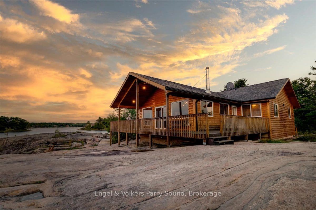 4 263 C (Langhorn) Island photo 1