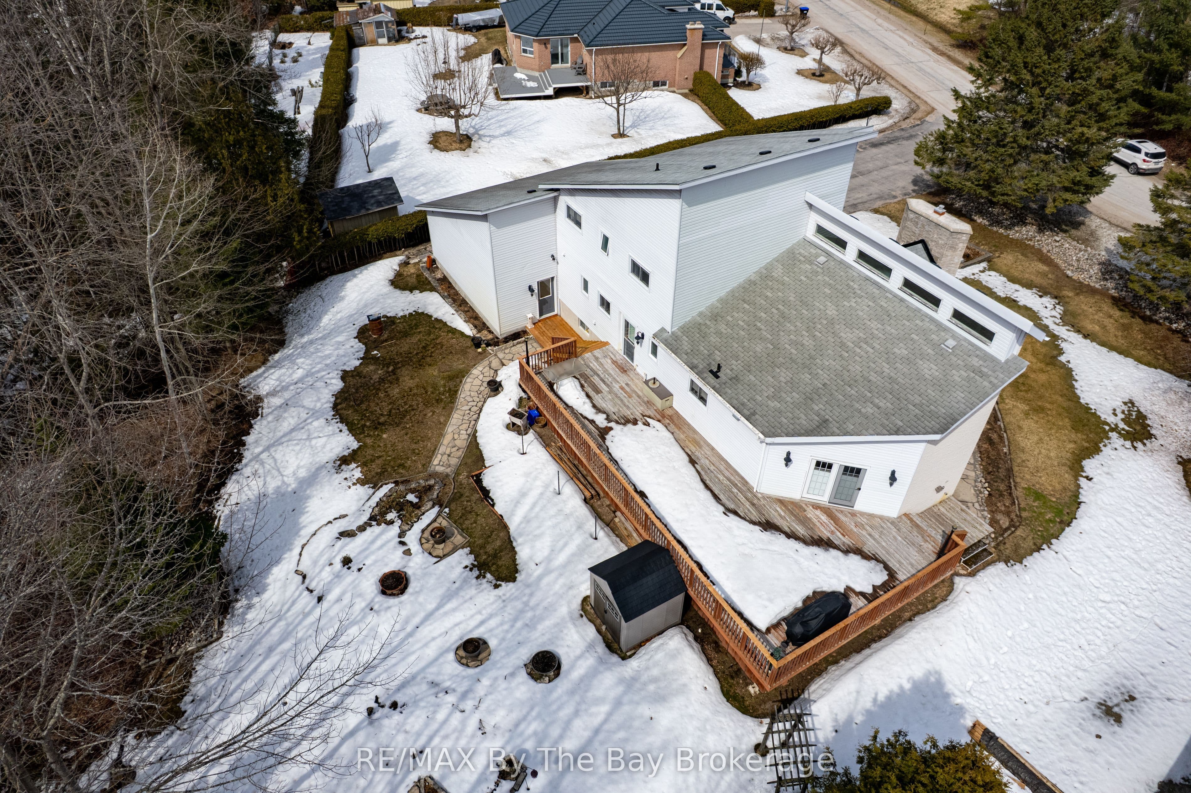 32 Bridlewood Crescent photo 1