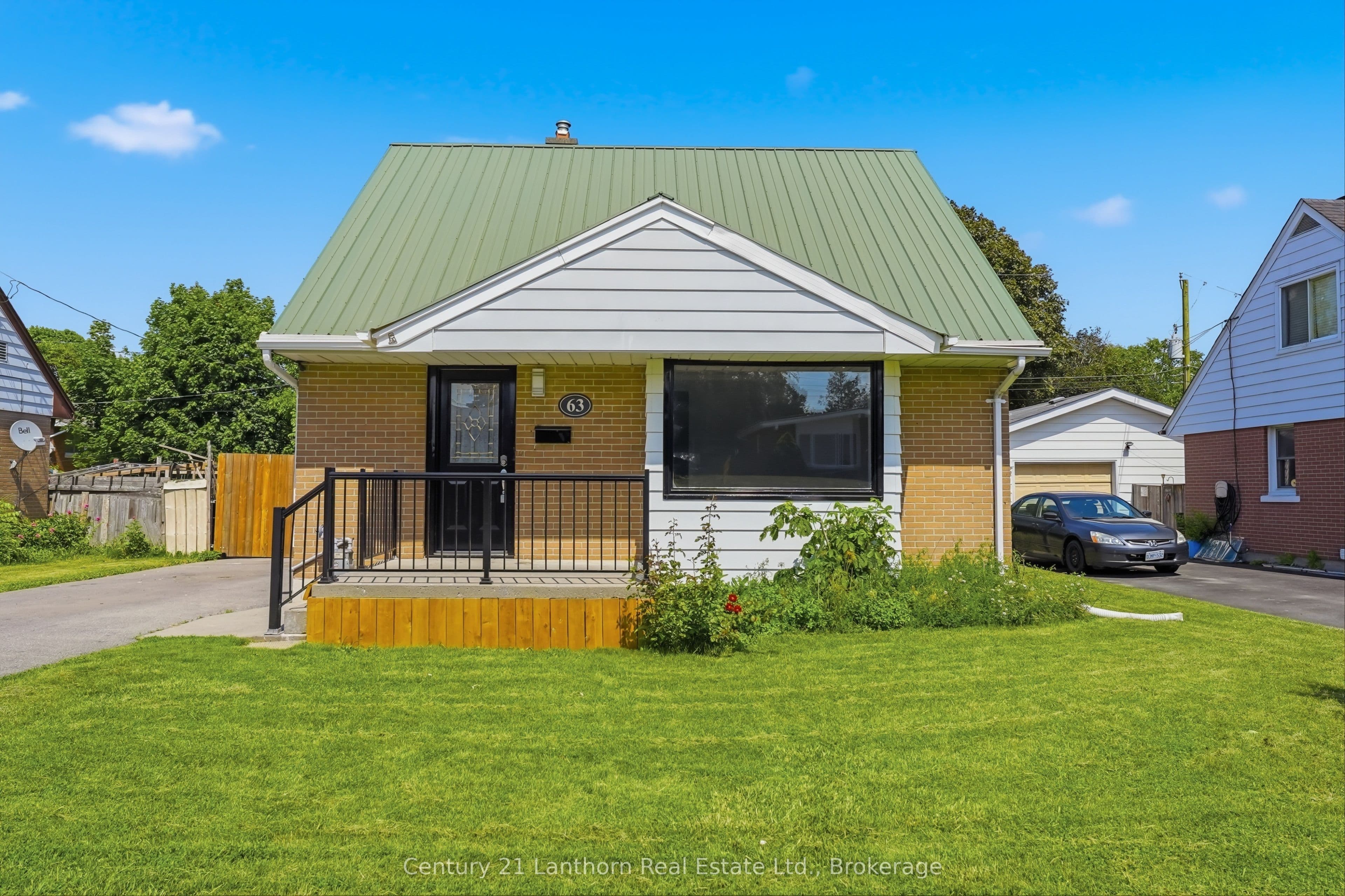 63 Fourth Avenue photo 1