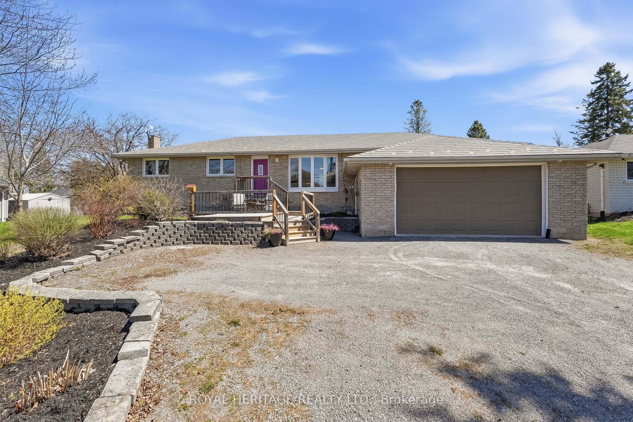 2434 Wallbridge Loyalist Road photo 1