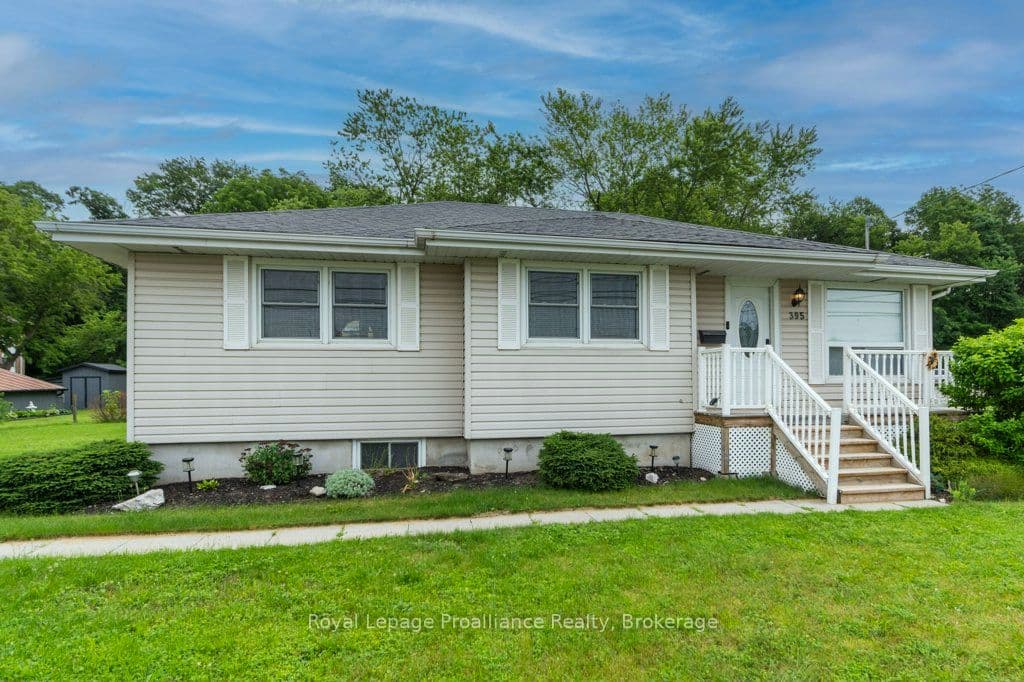 395 Sidney Street photo 1