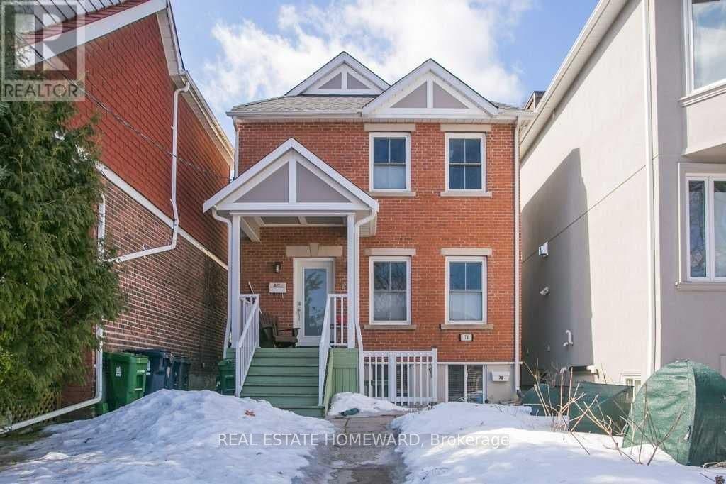 76 Redwood Avenue photo 1