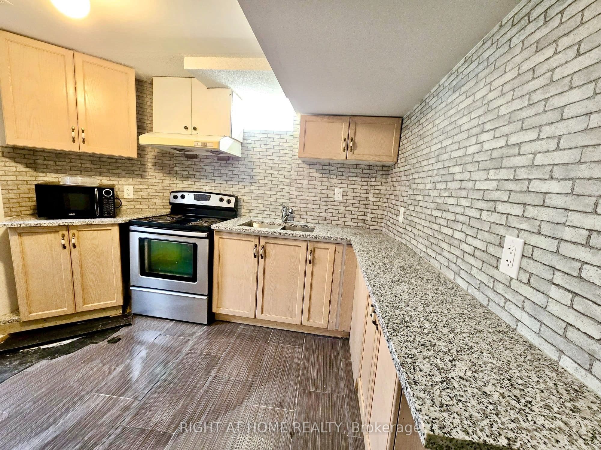Unit B 55 Velvet Grass Lane photo 1