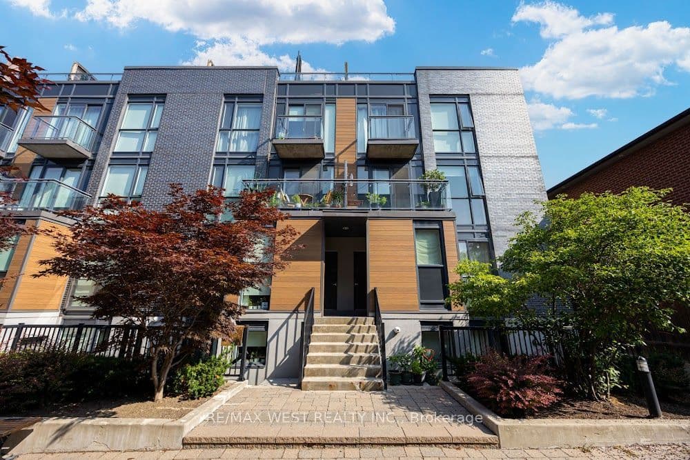 Unit 603 47 Macaulay Avenue photo 1