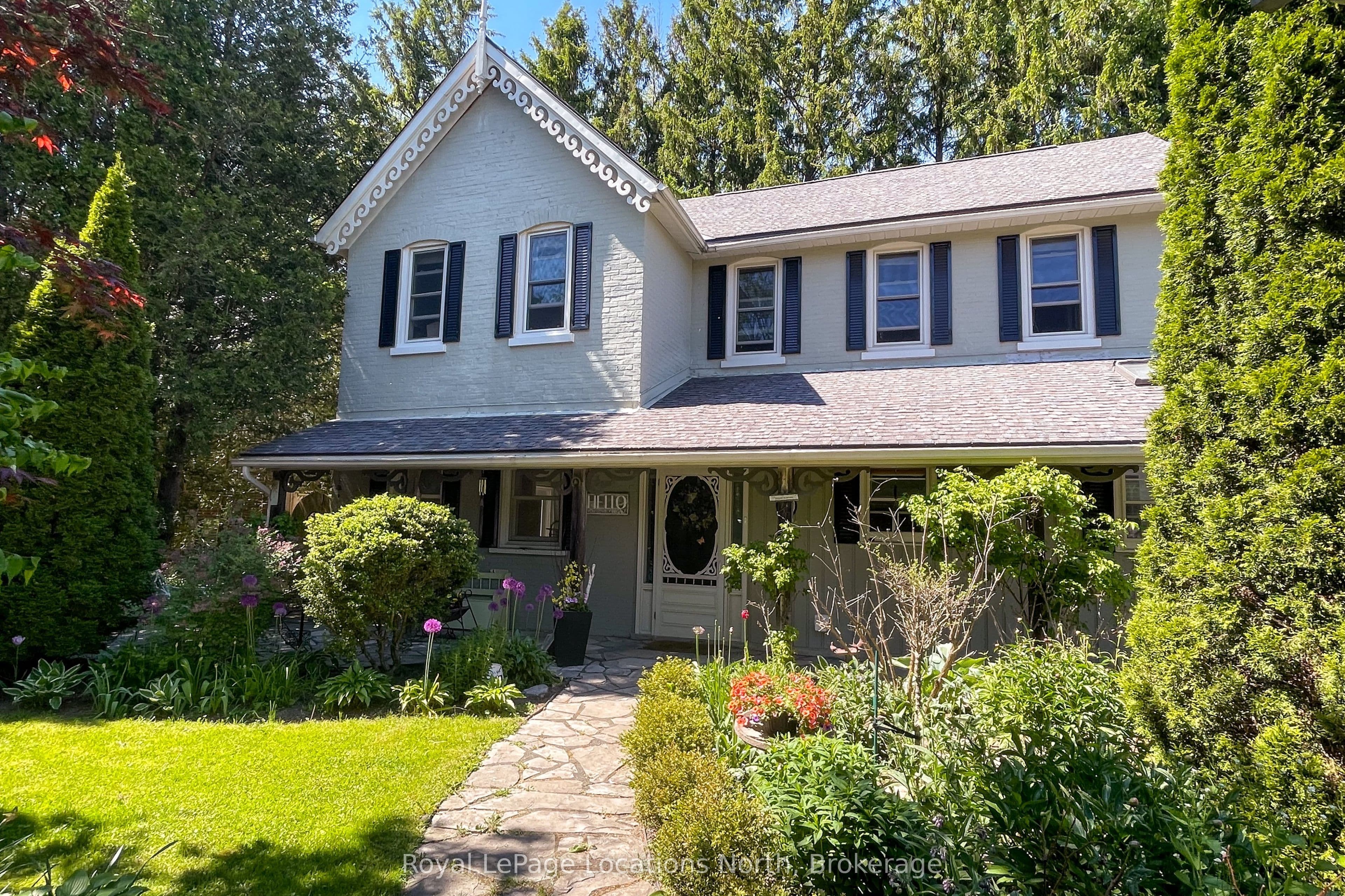 44 Parkview Avenue photo 1