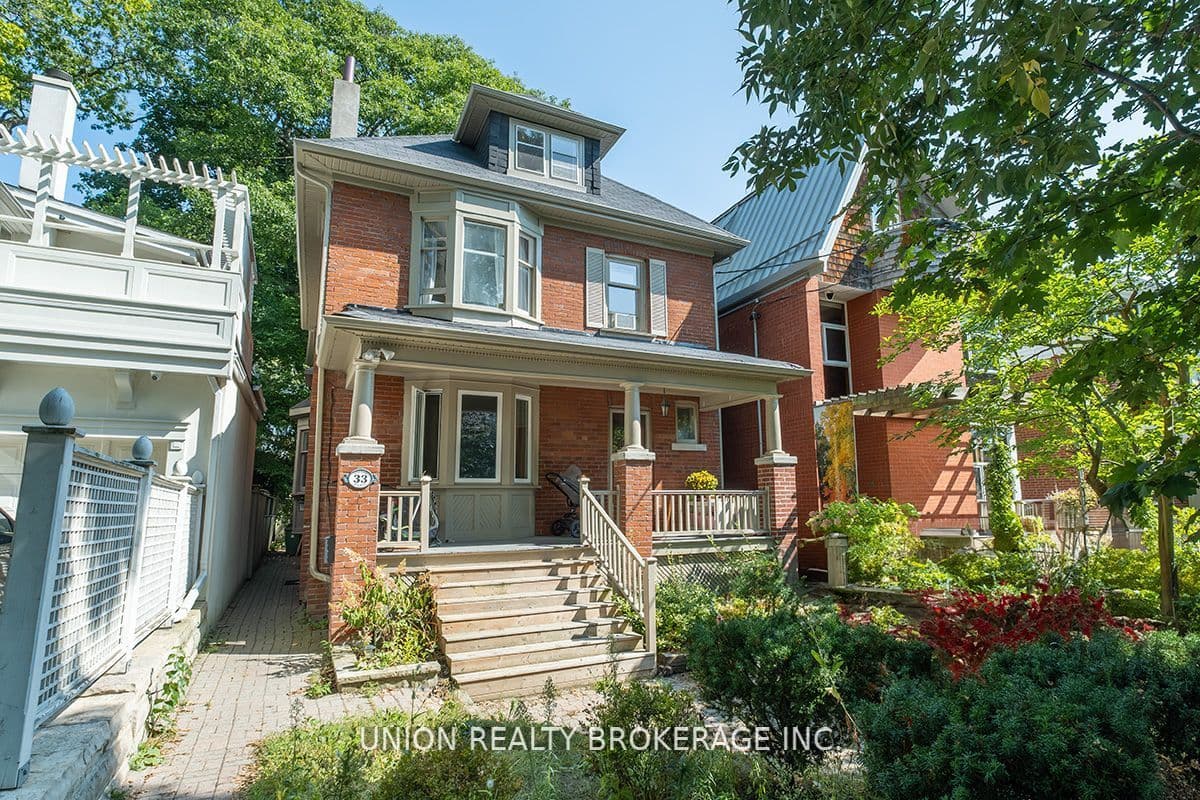 Unit B1 33 Balsam Avenue photo 1