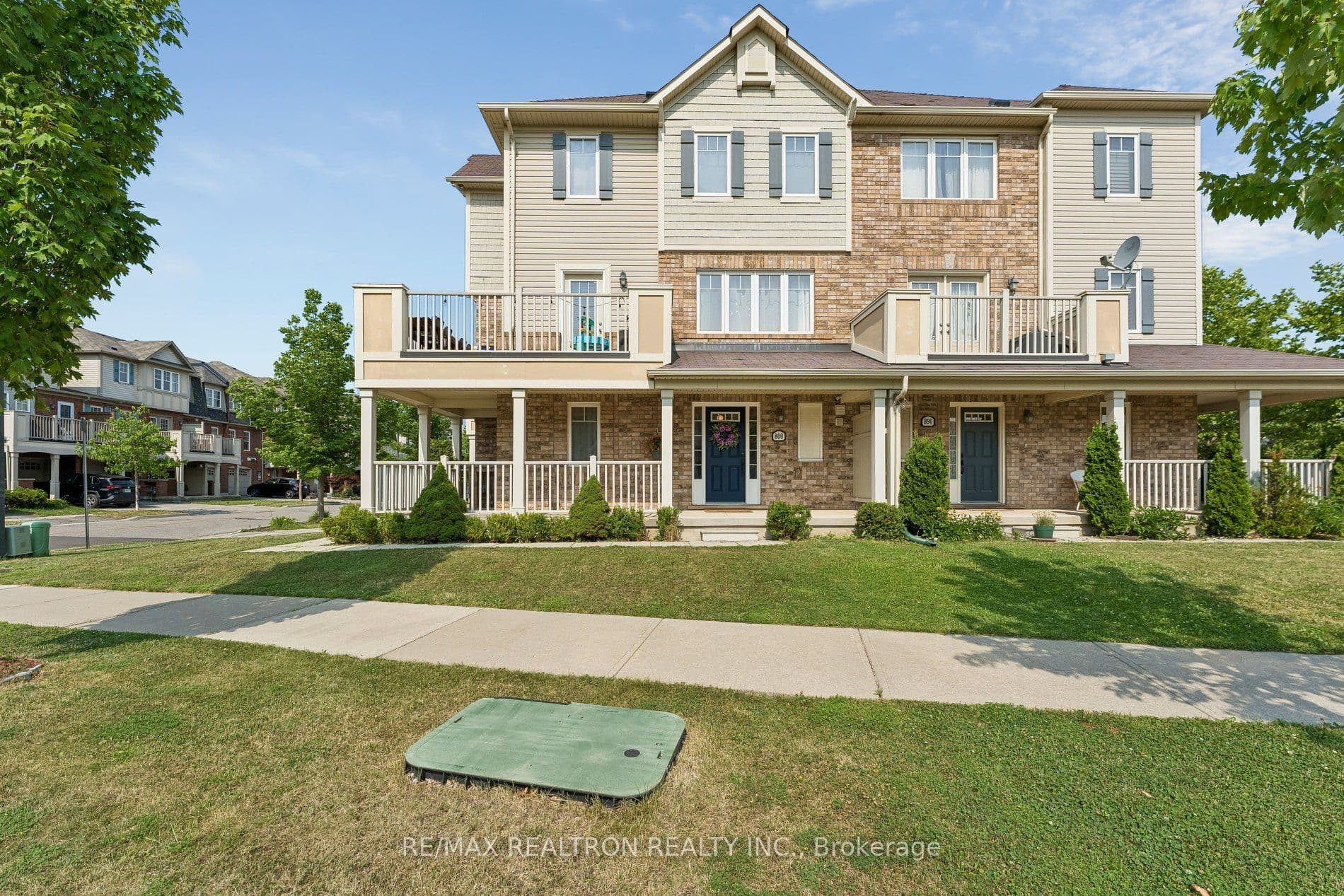 800 Fowles Court photo 1