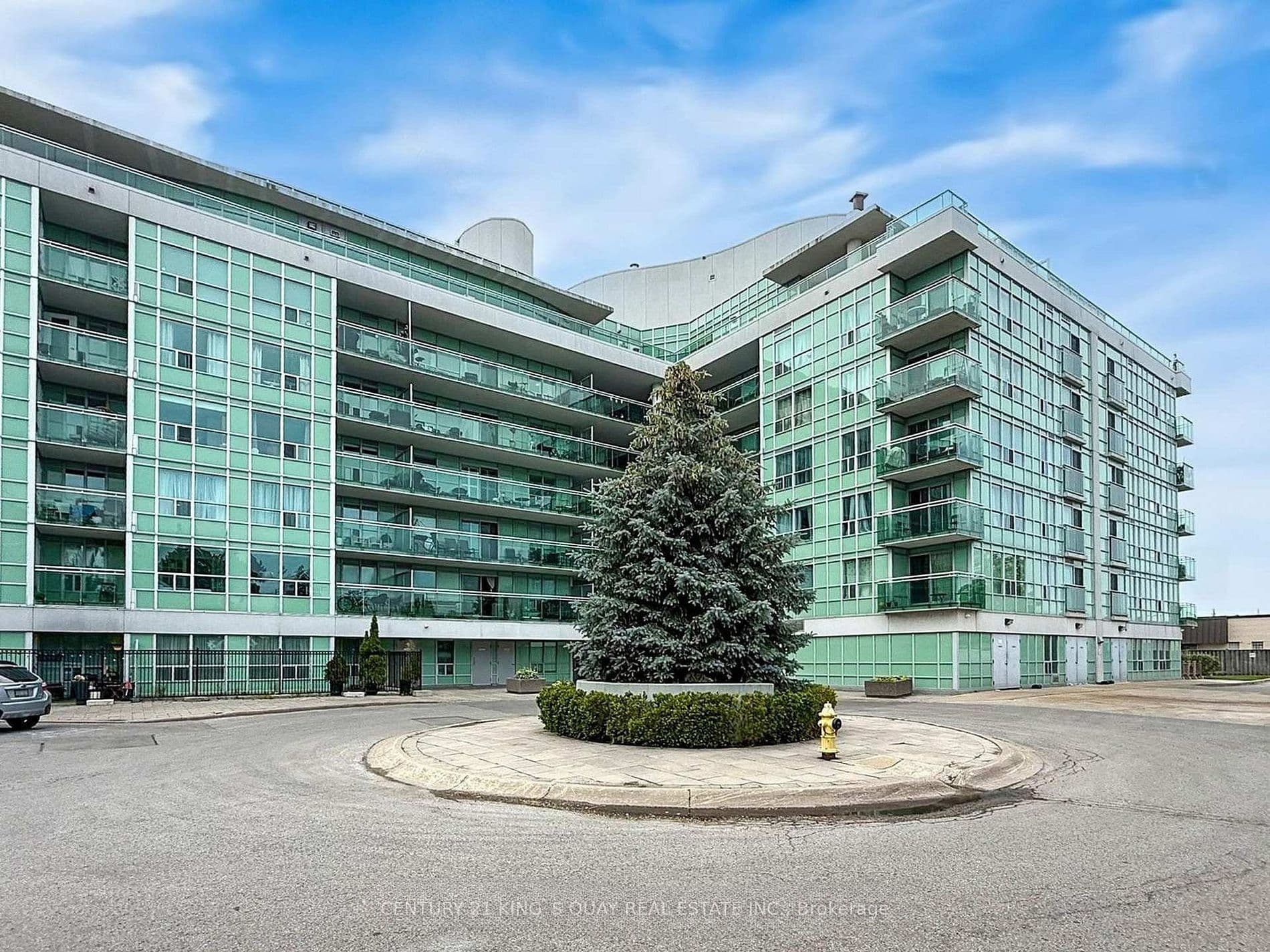 Unit 227 60 Fairfax Crescent photo 1