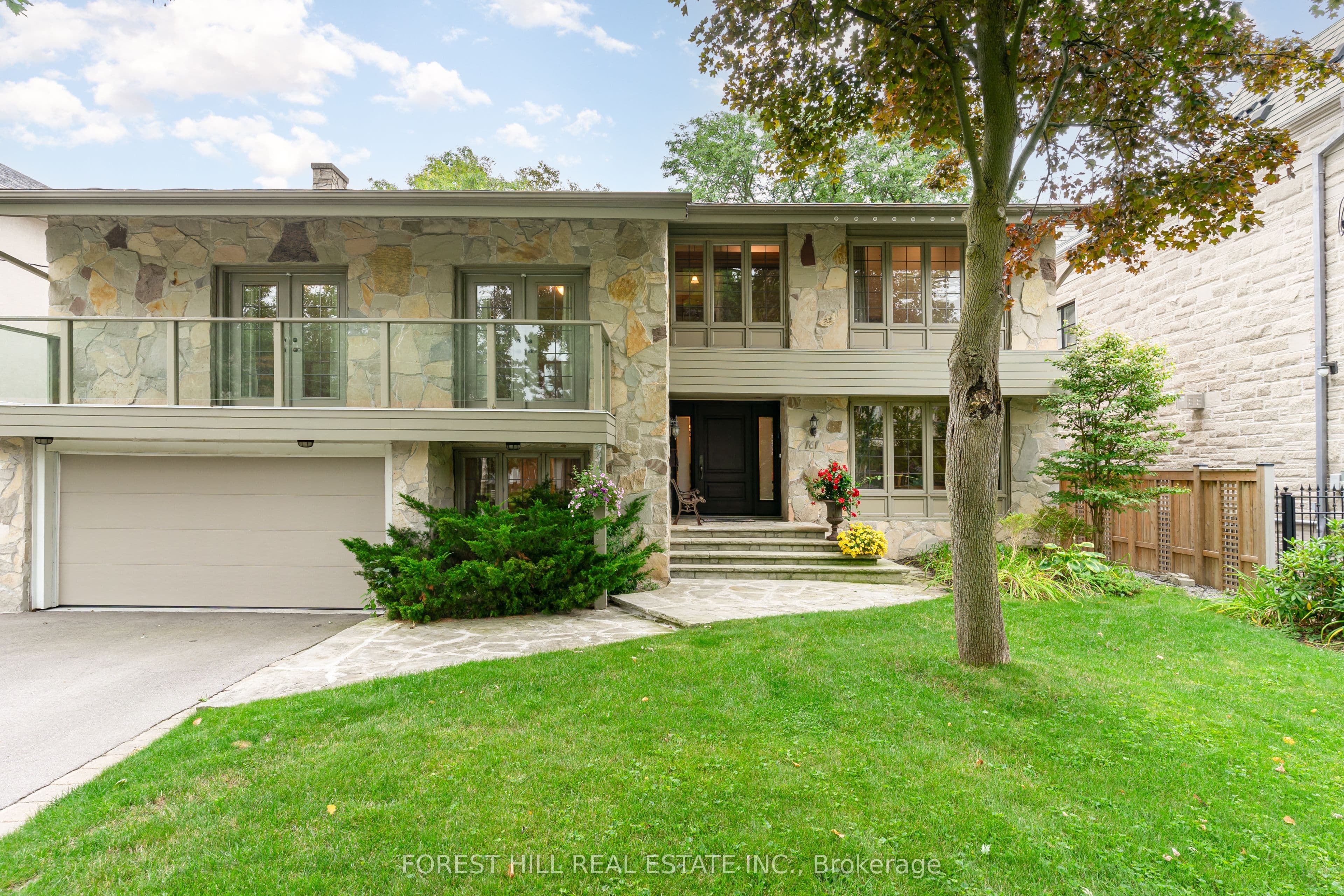 161 Owen Boulevard photo 1