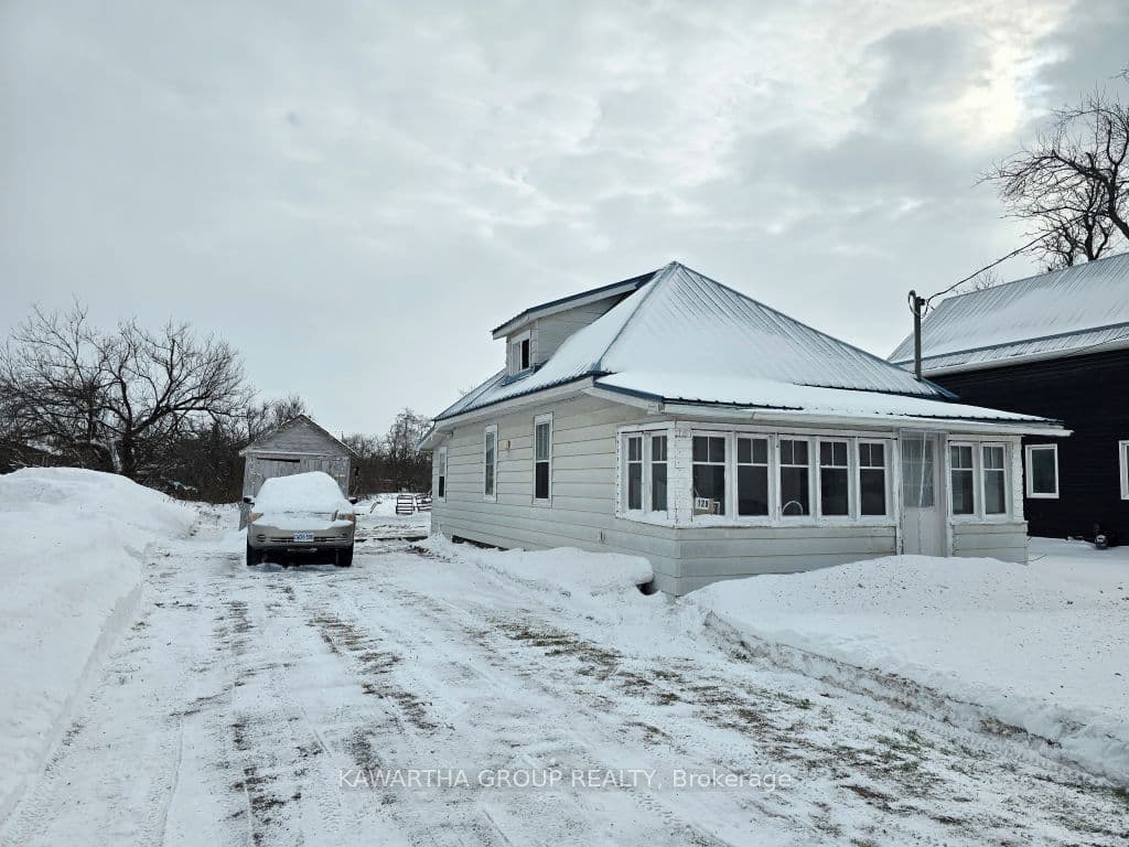 129 Lindsay Street photo 1