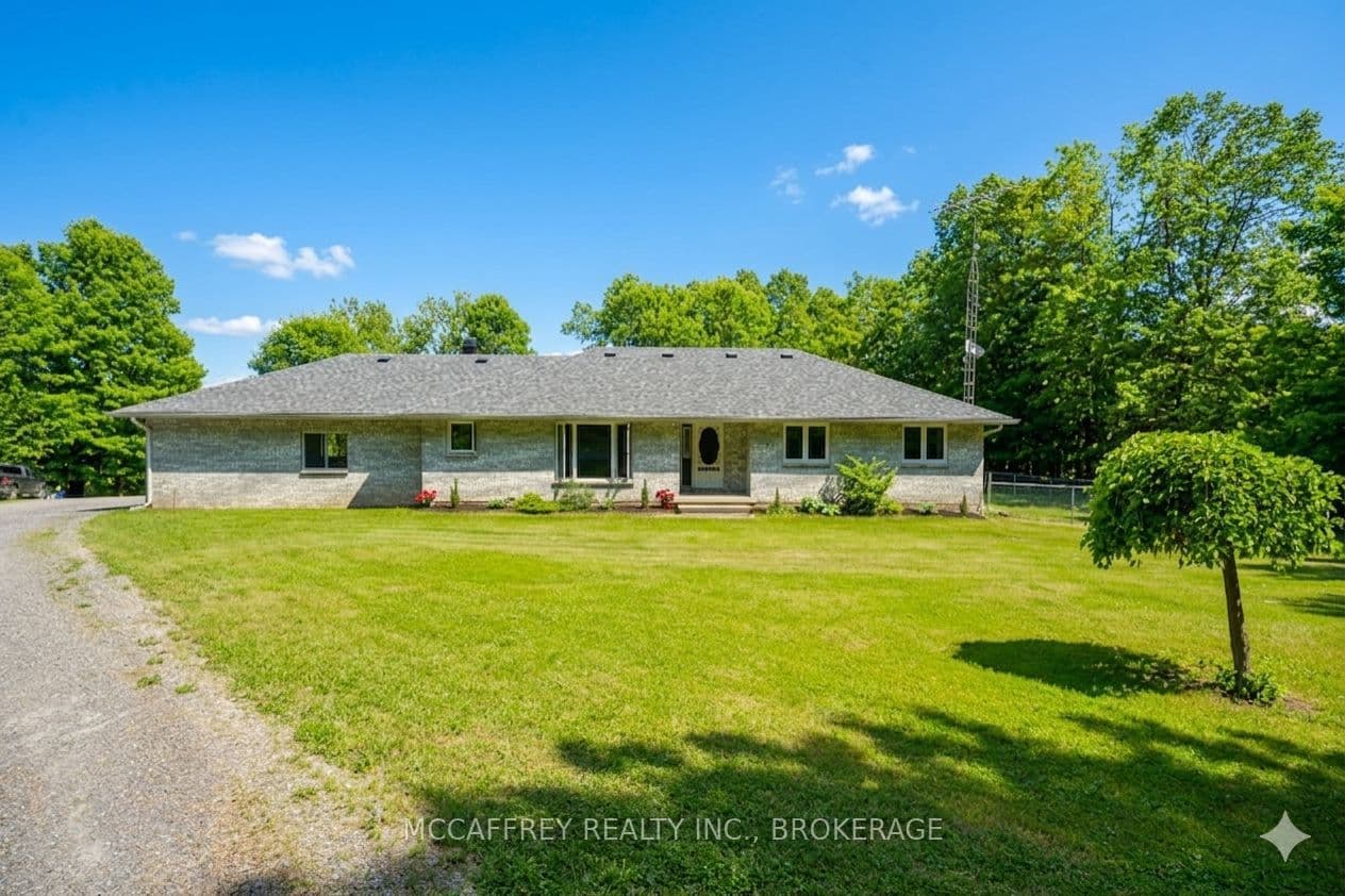 51 Luffman Road photo 1