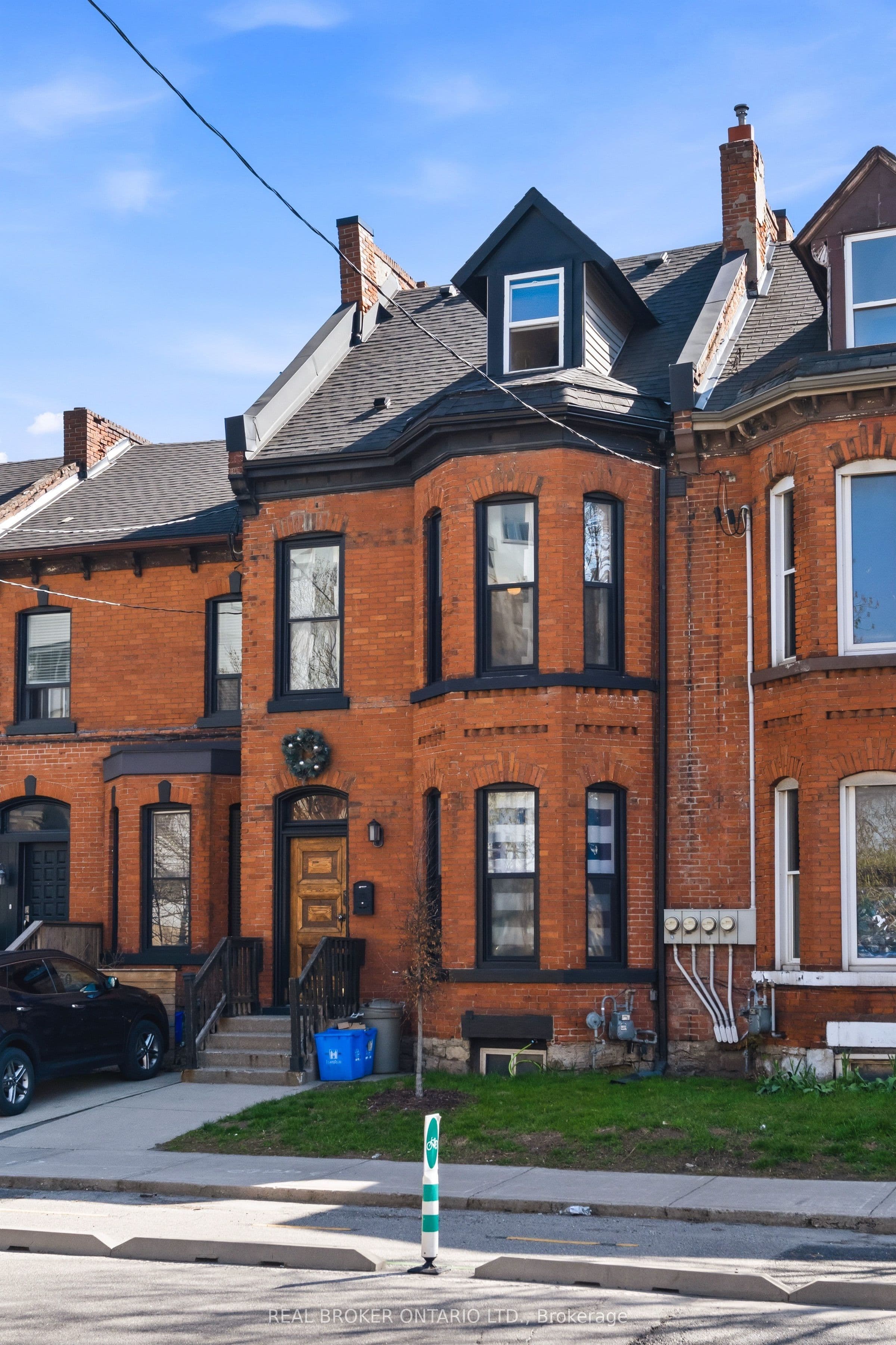 158 Hunter Street photo 1