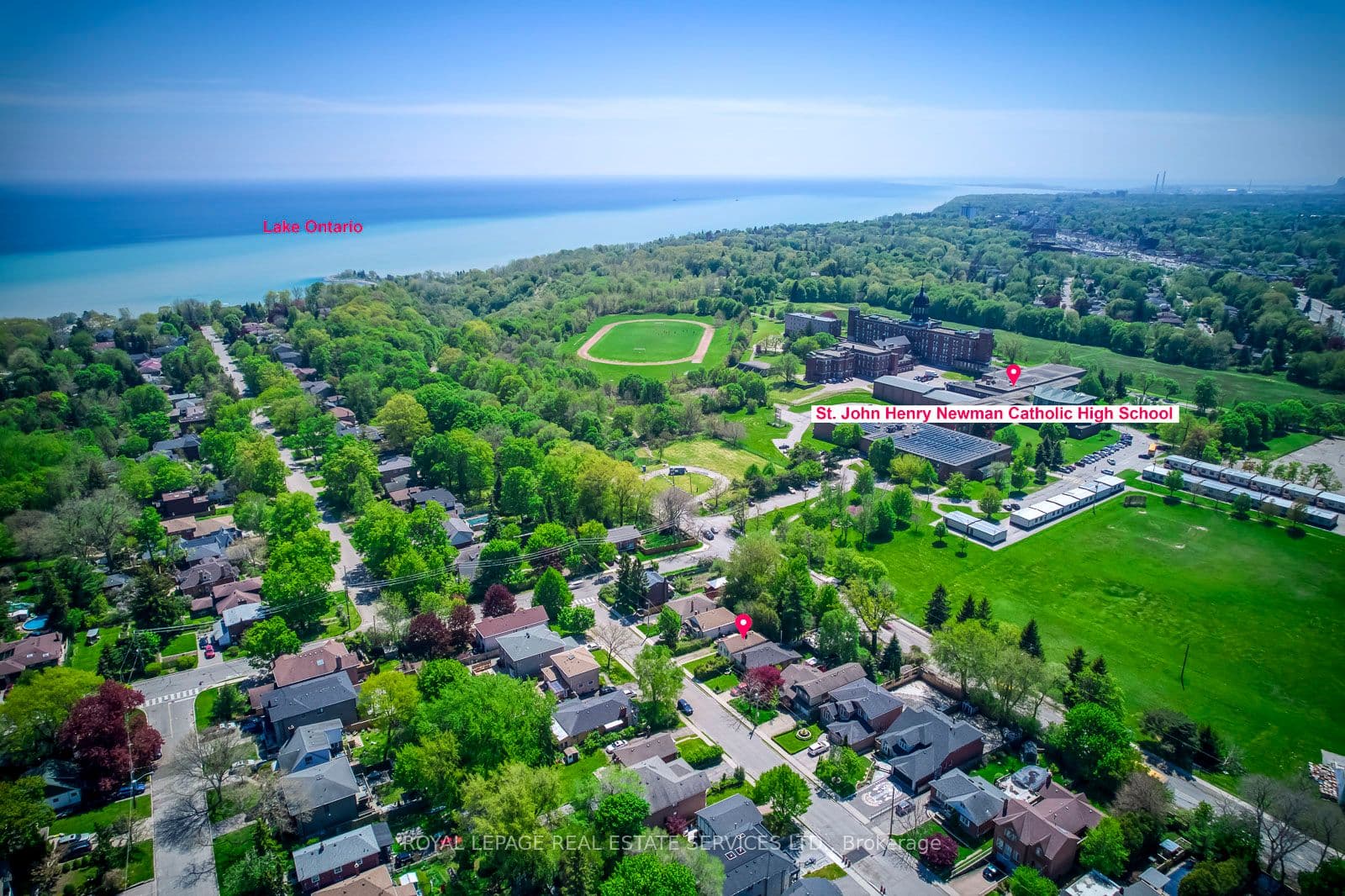10 Thatcher Avenue photo 1