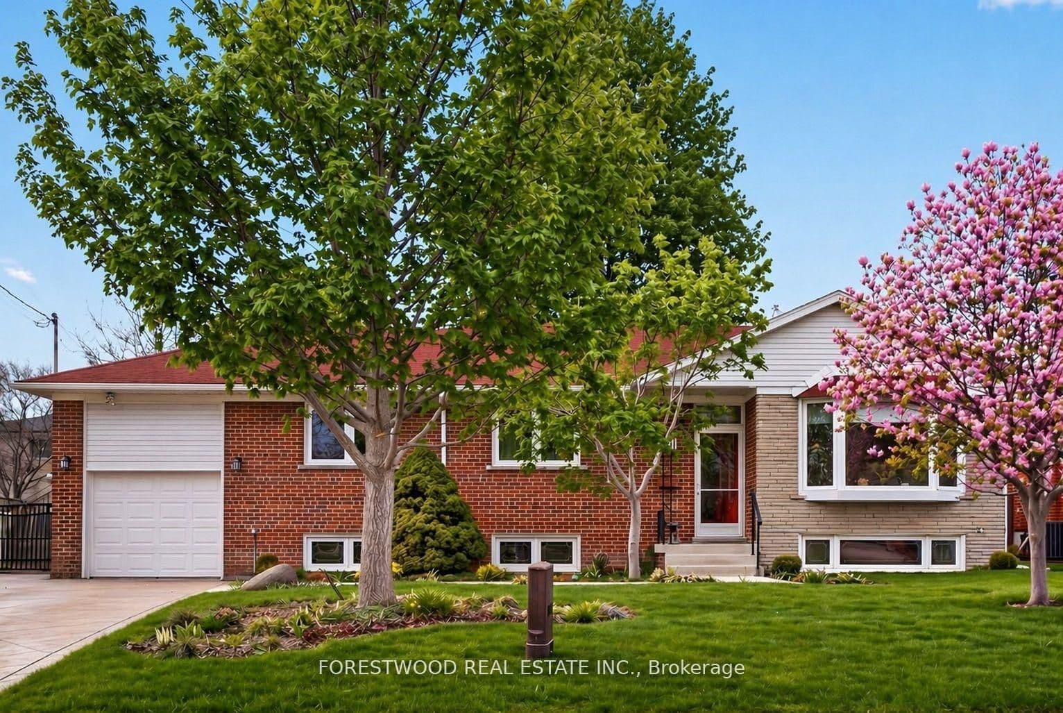 651 Breckenridge Road photo 1