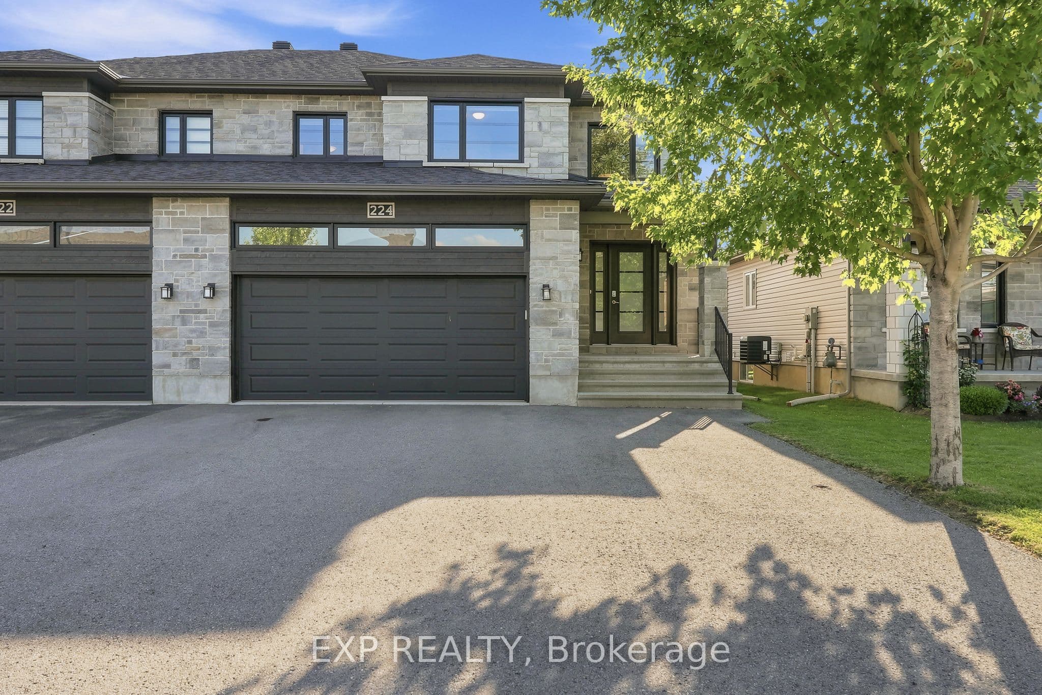 224 Capri Avenue photo 1