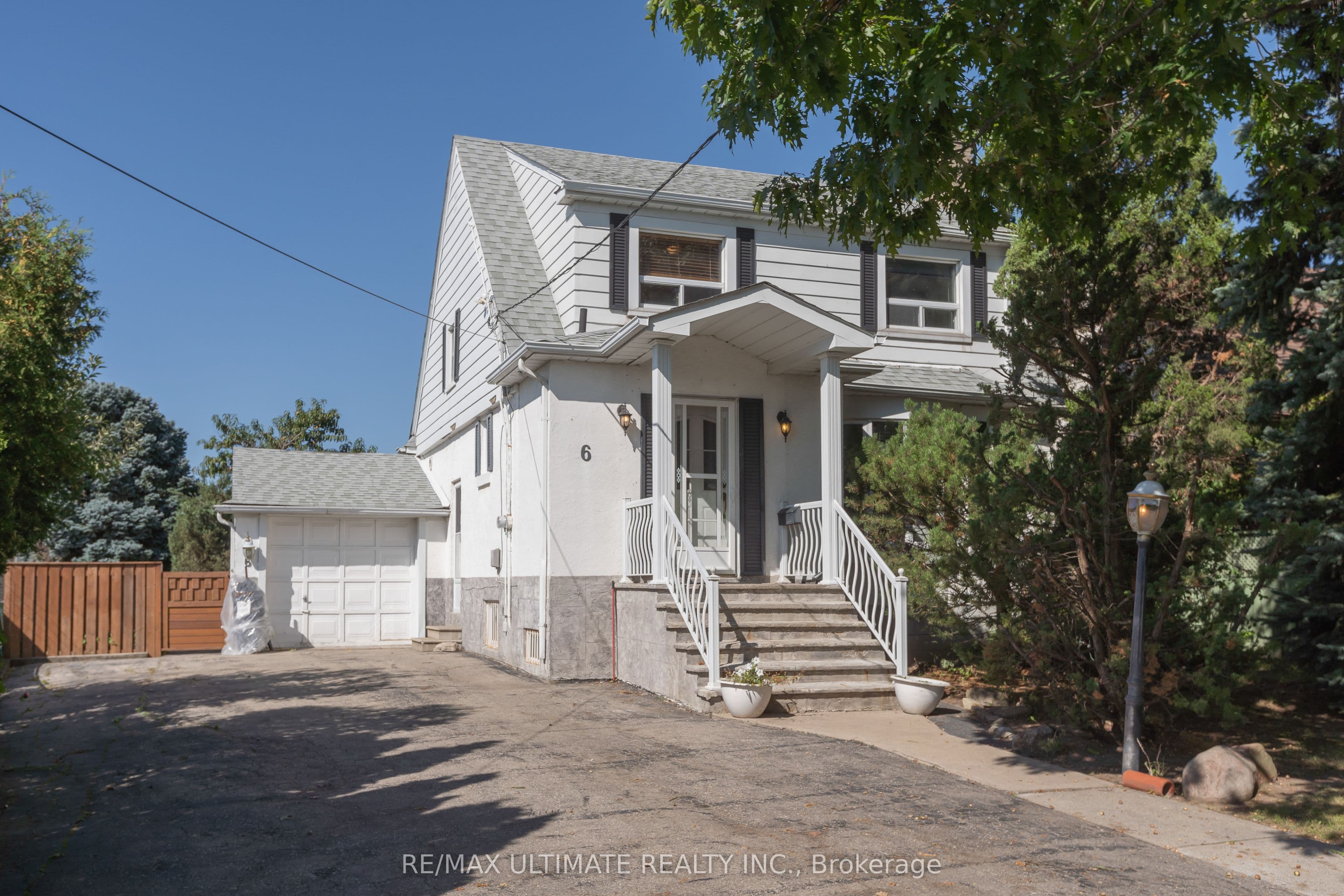 6 Redberry Parkway photo 1