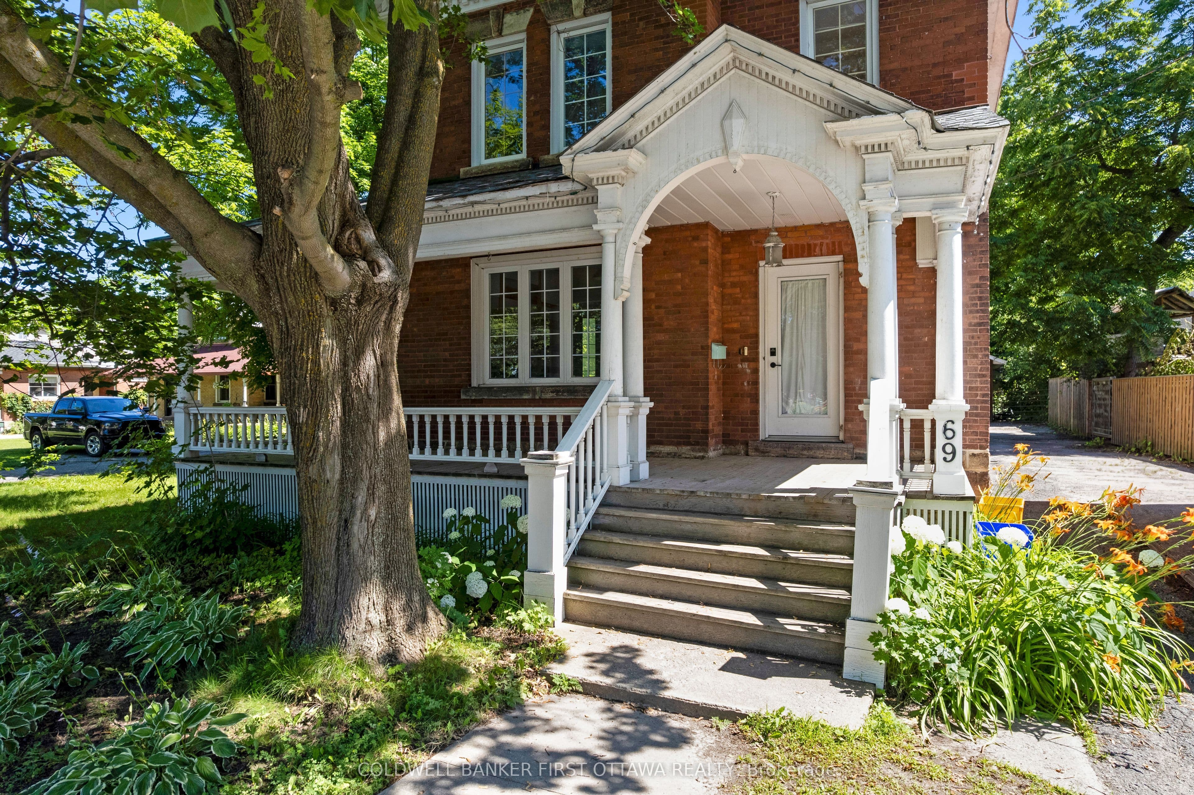 69 Wilson Street photo 1
