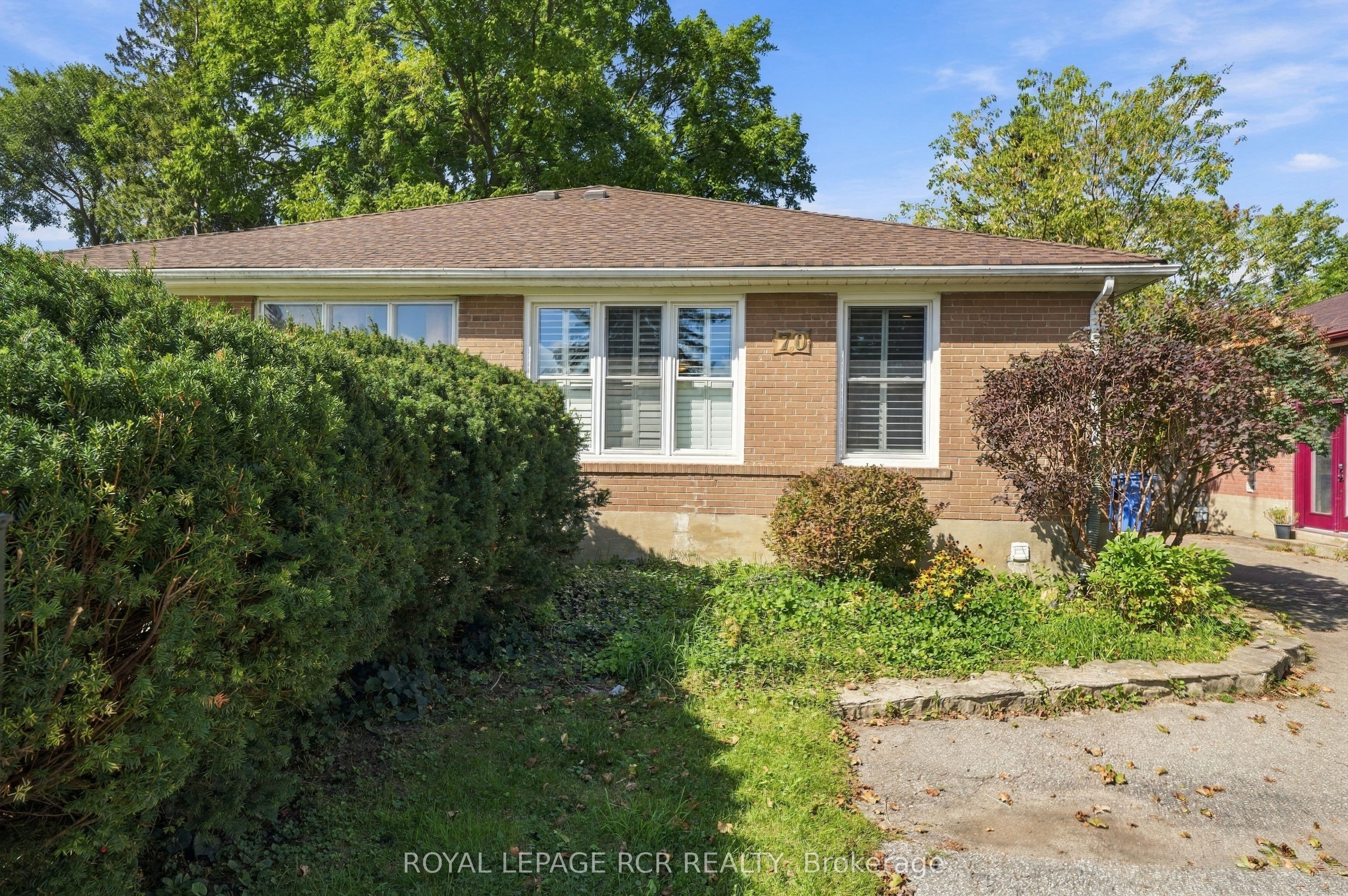 70 Tecumseh Drive photo 1