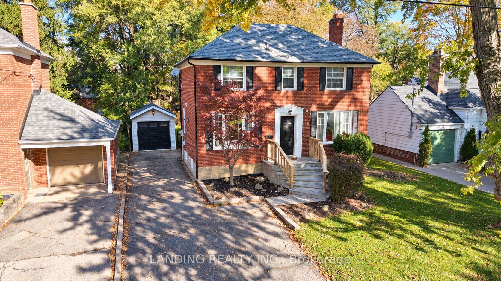 78 Glendora Avenue photo 1