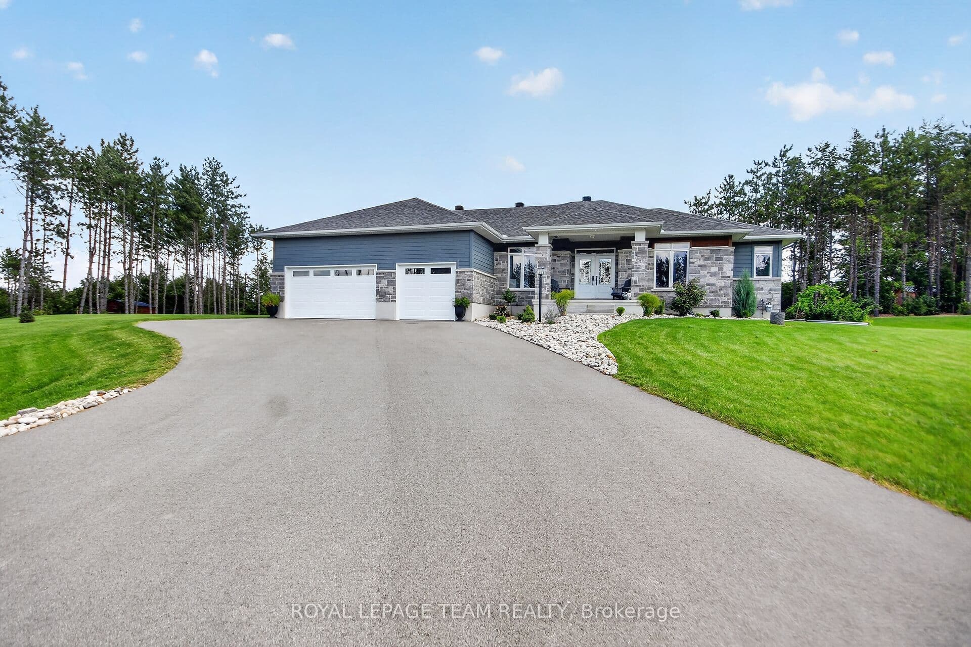 430 Butler Farm Road photo 1