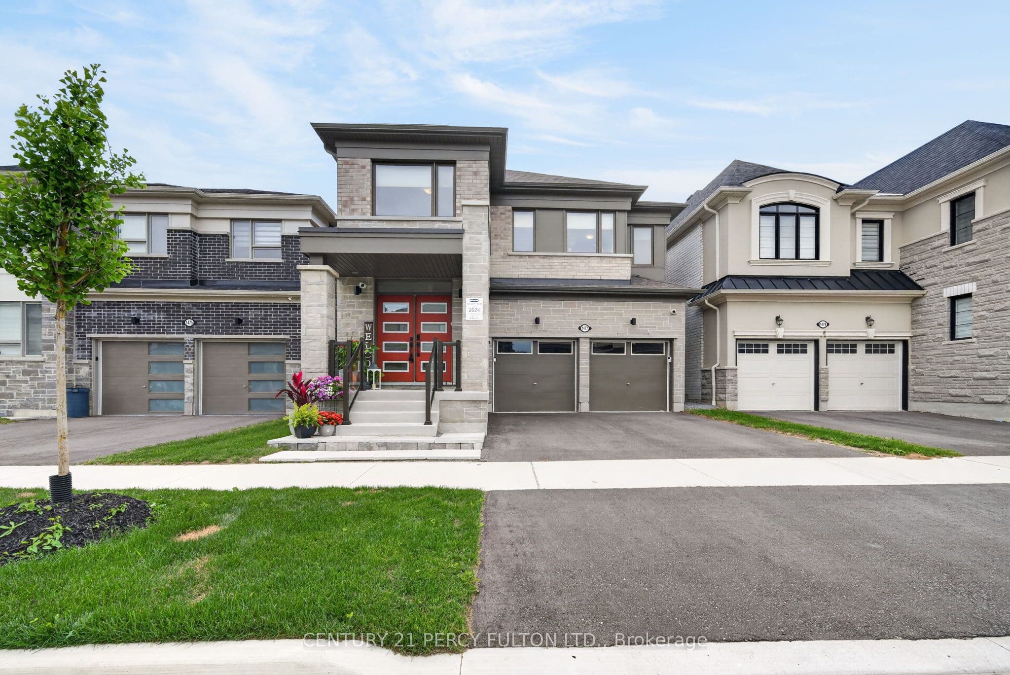 1477 Mockingbird Square photo 1