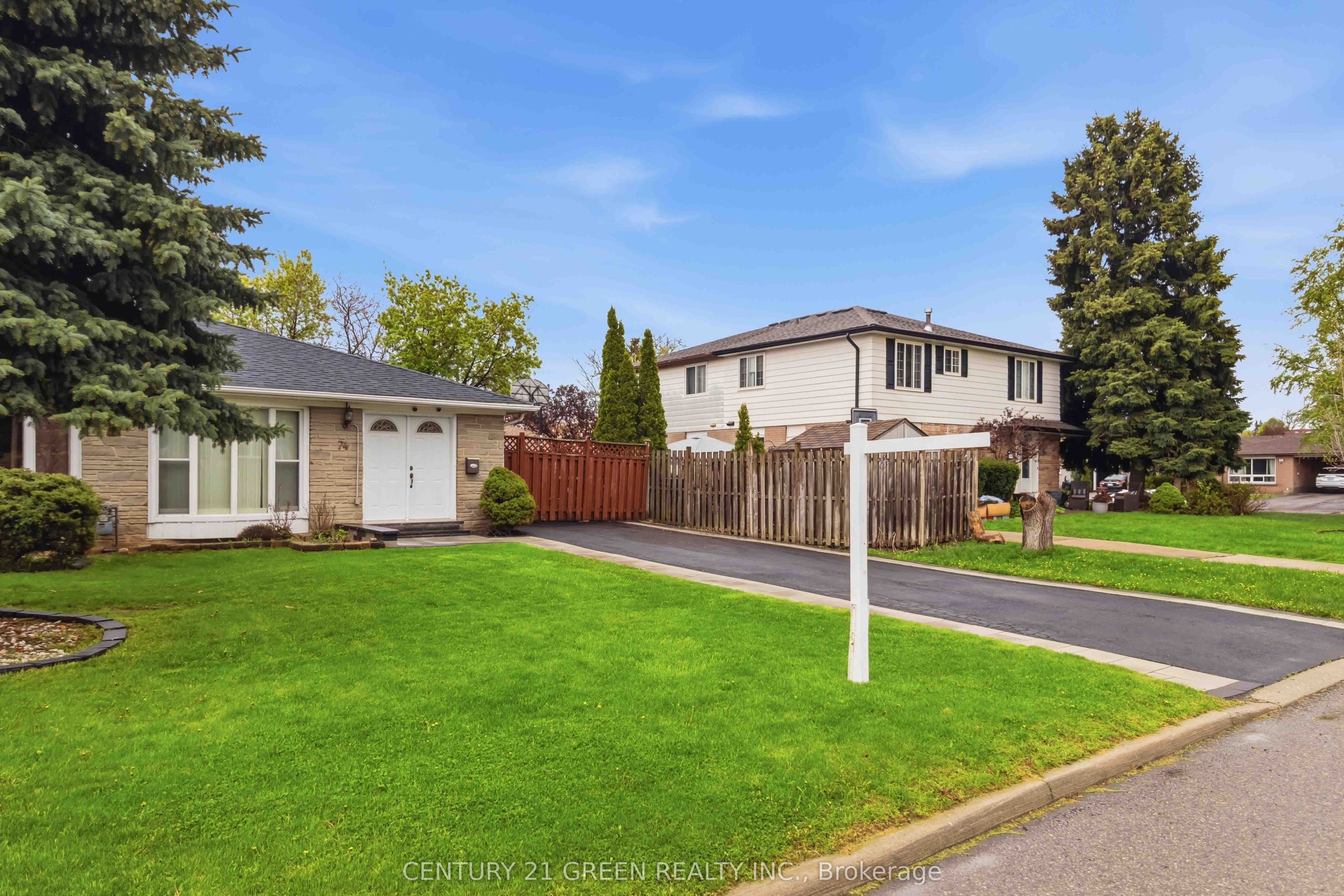 74 Davenport Crescent photo 1