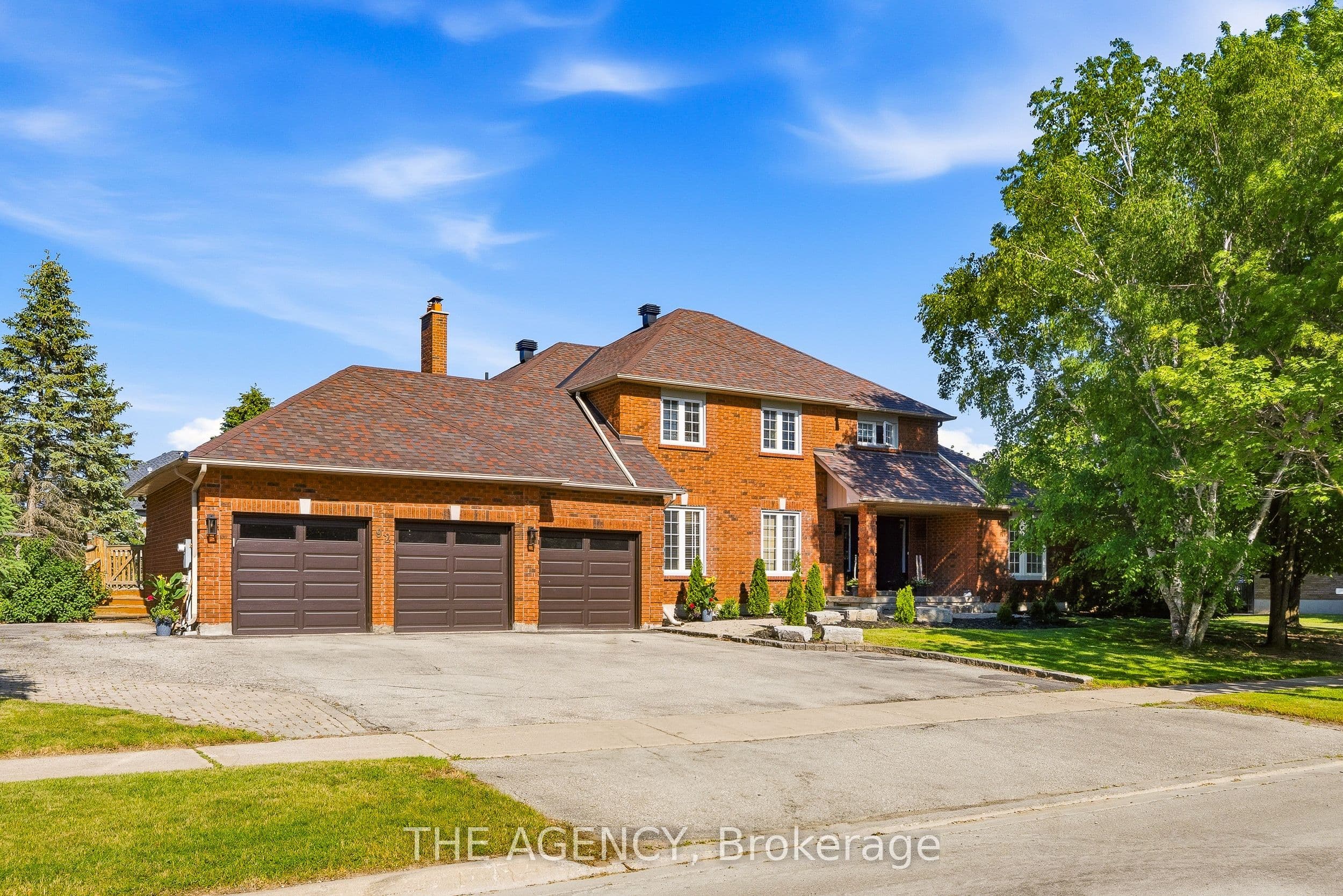 92 Russell Snider Drive photo 1