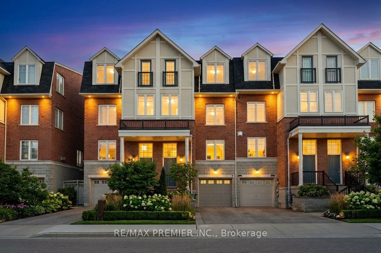 95 John Bell Crescent photo 1