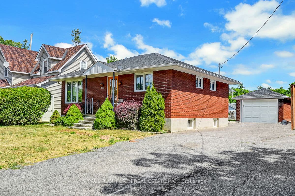 235 Elgin Street photo 1