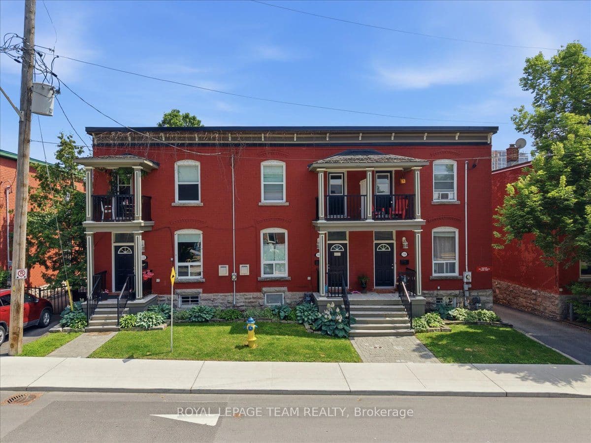 136 Elm Street photo 1