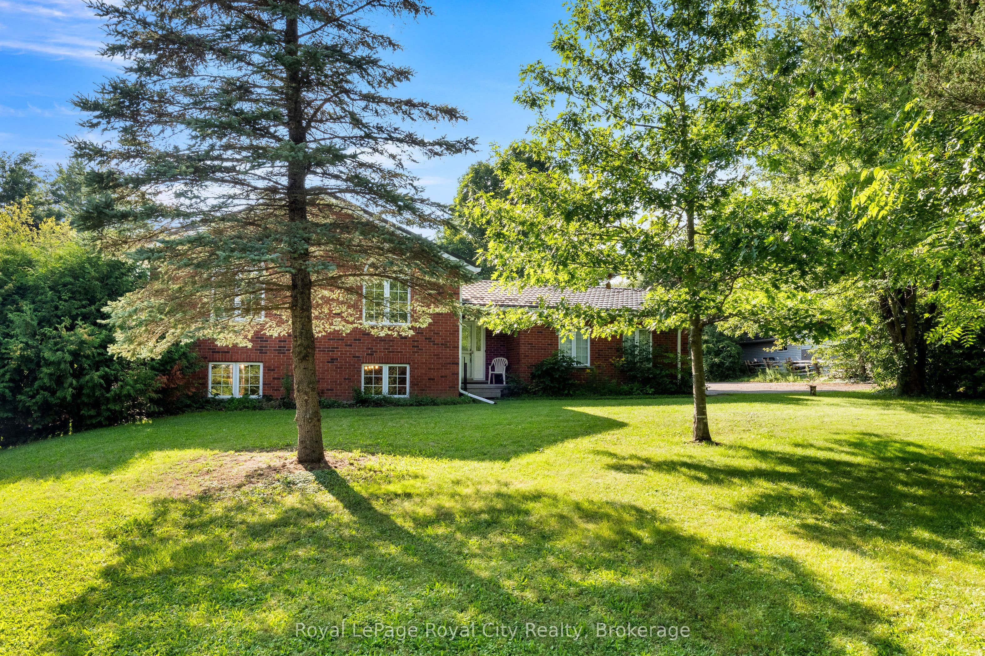 4452 Sideroad 20 N/A photo 1