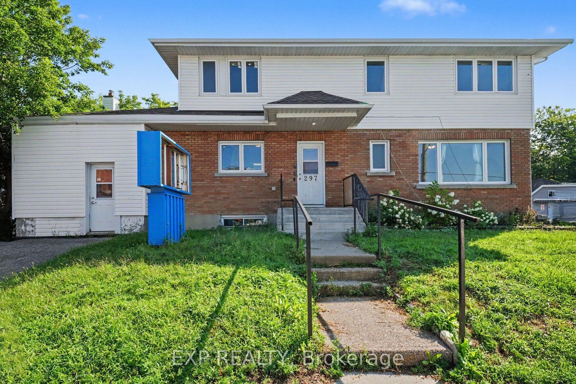 297 Savard Avenue photo 1