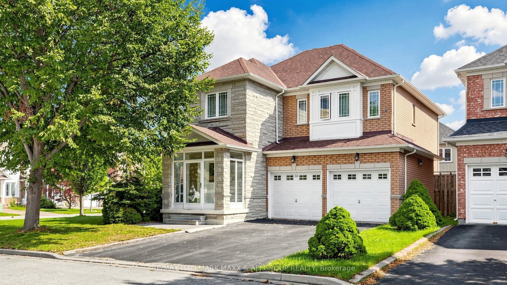 33 Amethyst Drive photo 1