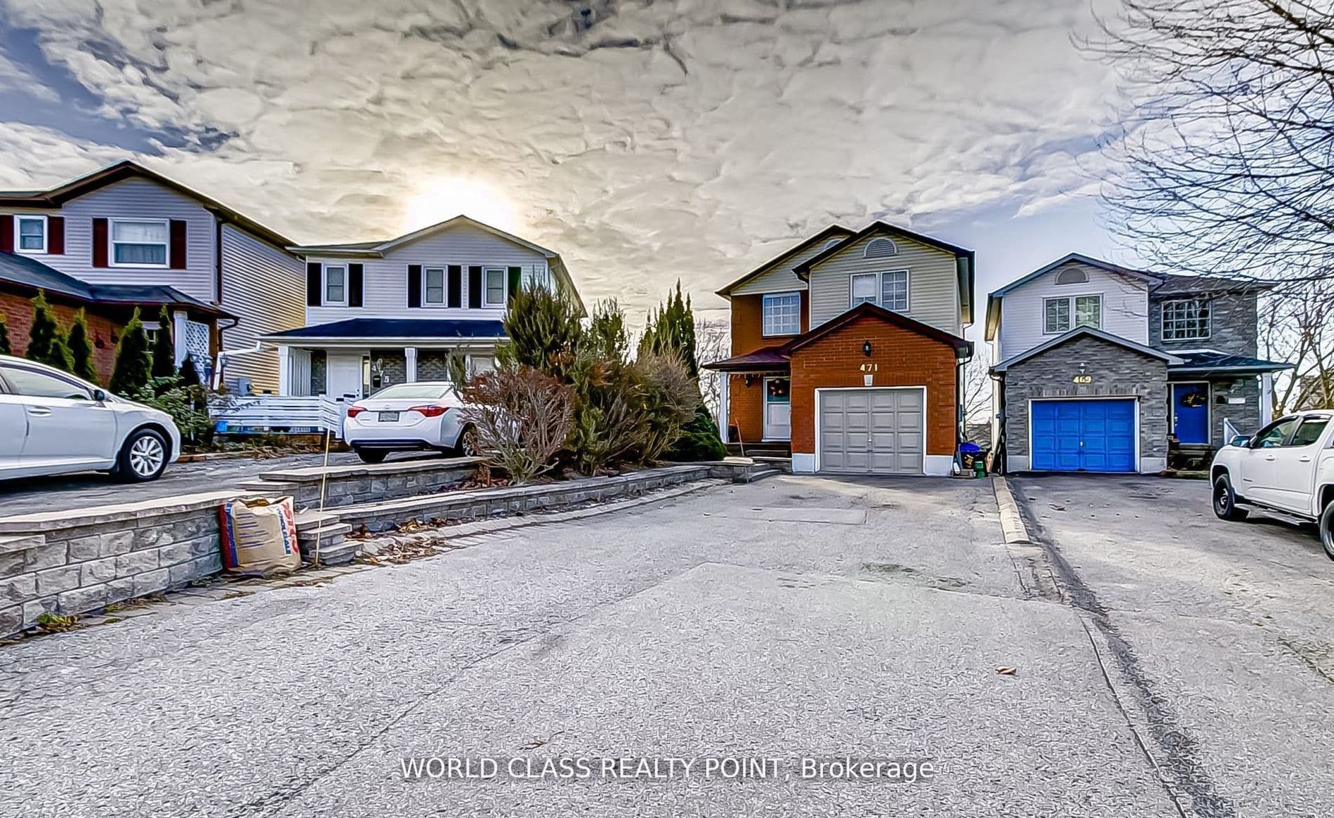 Unit (Basement) 471 Cobblehill Drive photo 1