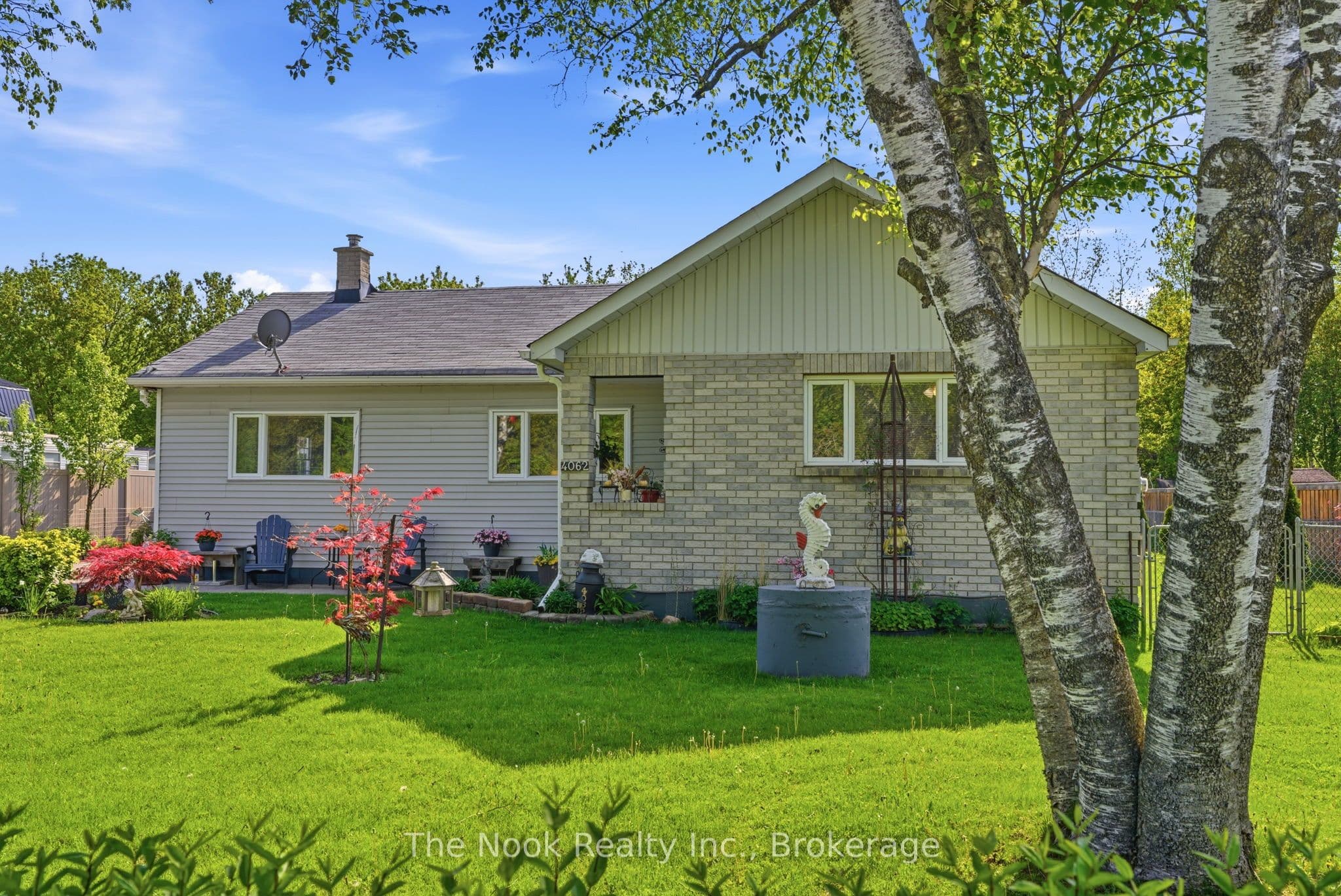 4062 Courtice Road photo 1