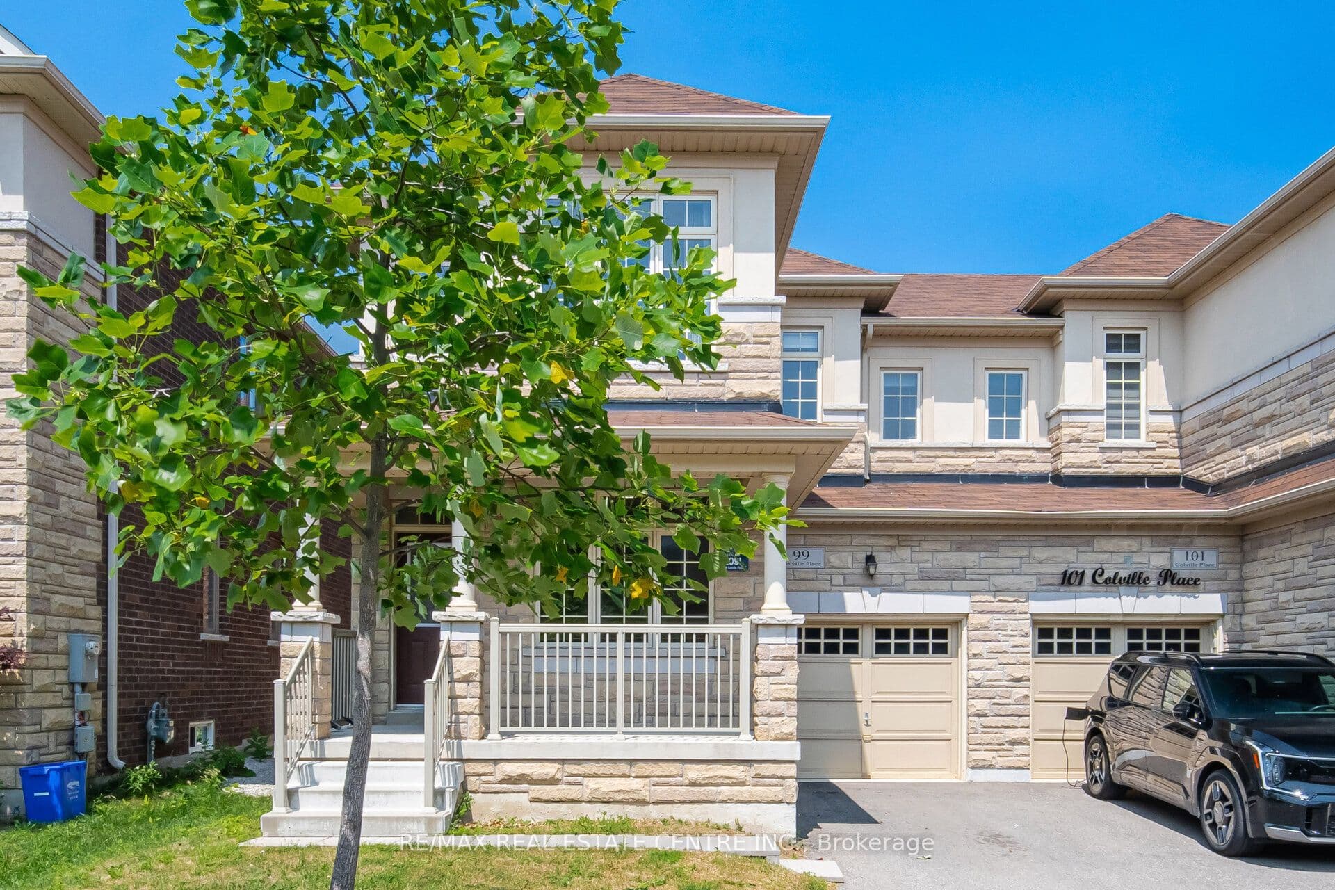 99 Colville Place photo 1