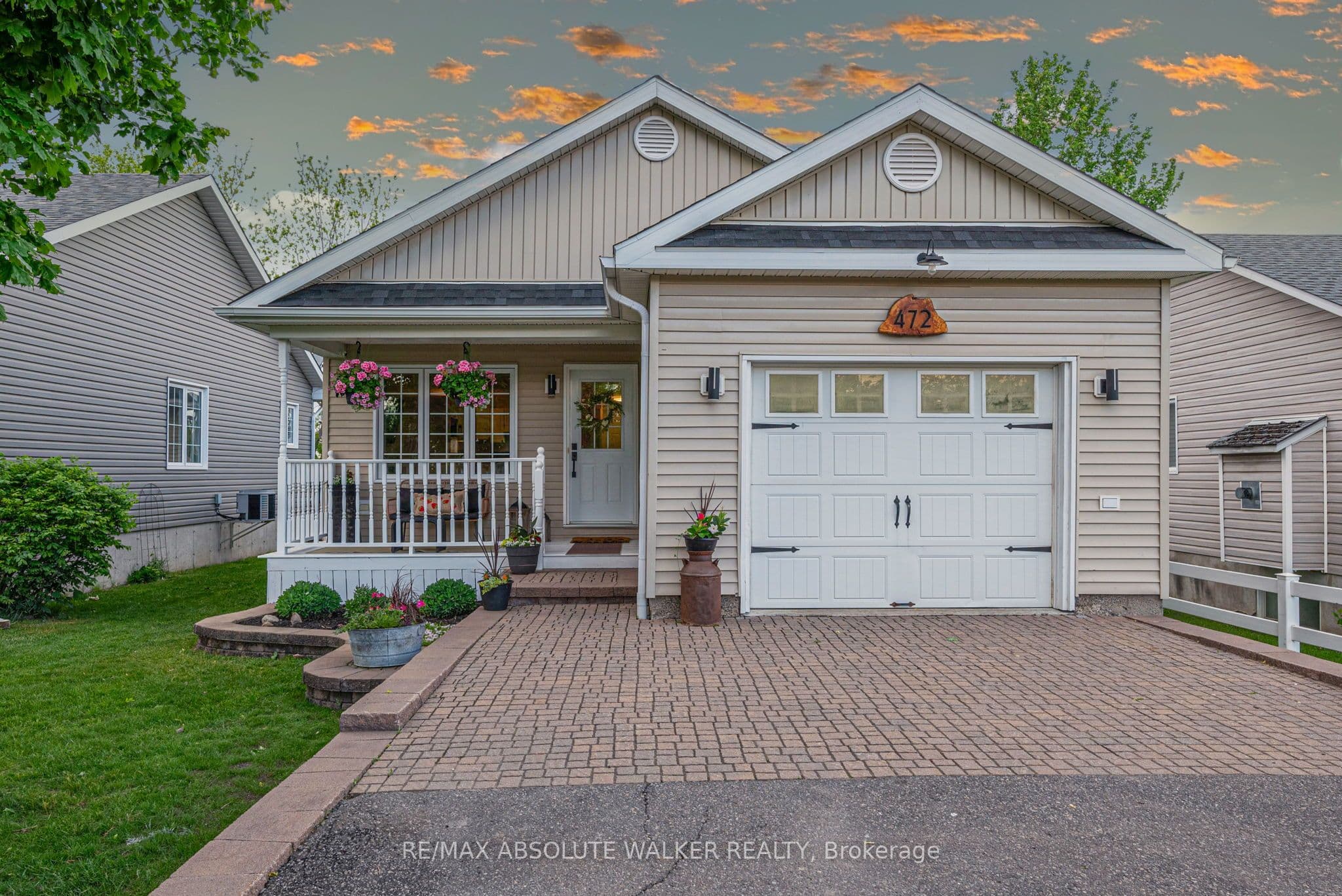 472 North Street photo 1
