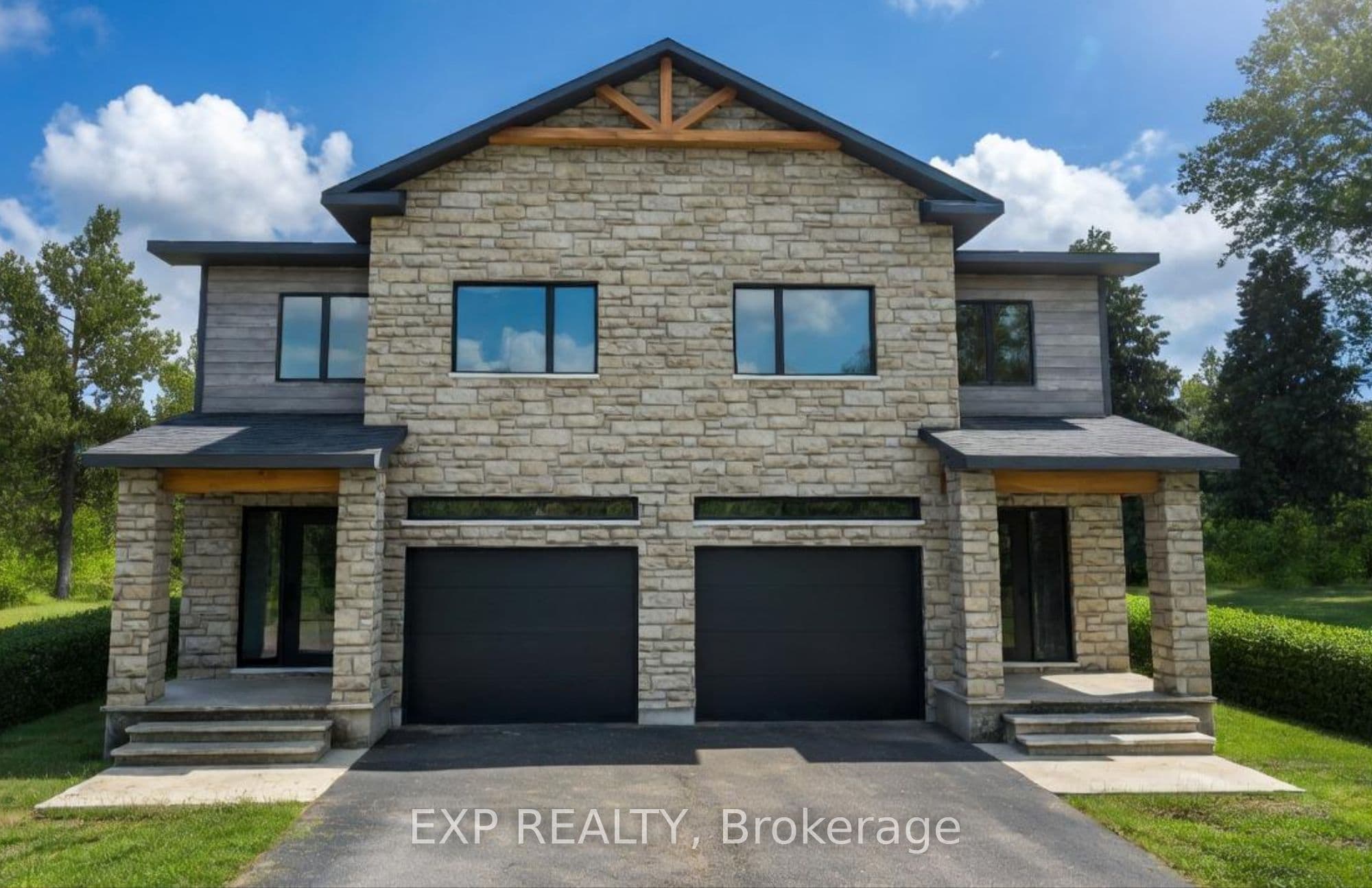 144 Elizabeth Street photo 1