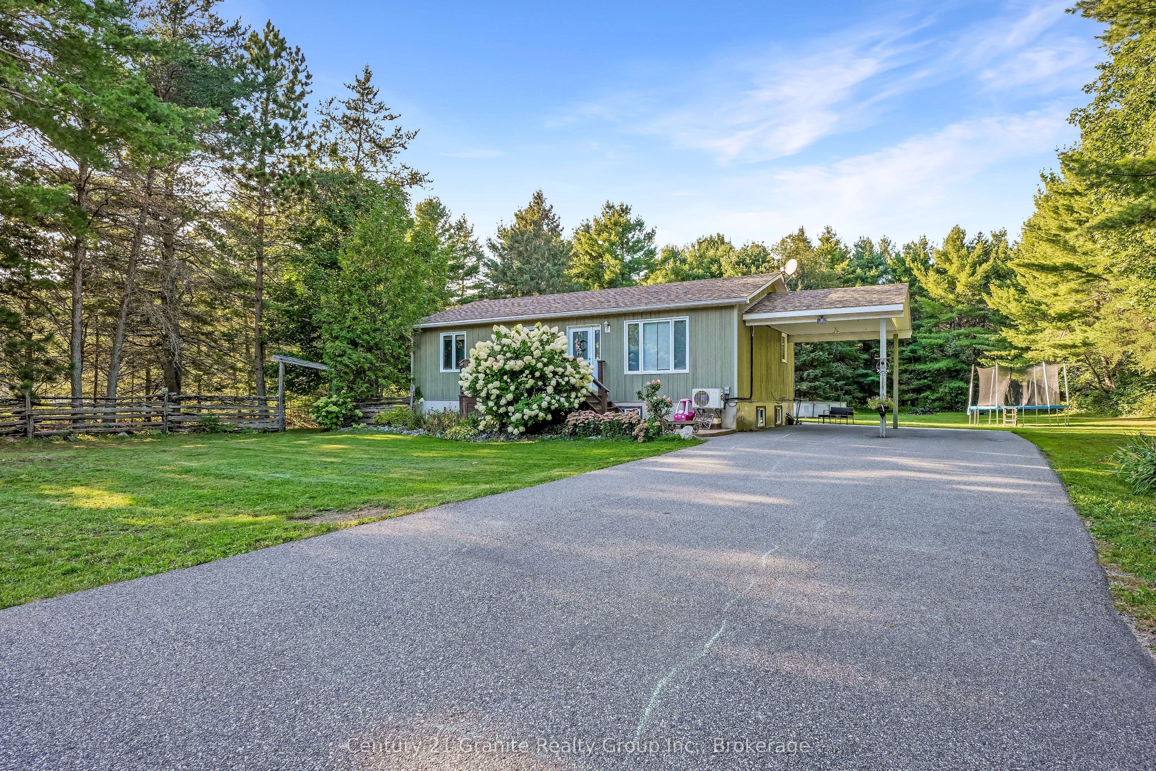528 South Baptiste Lake Road photo 1