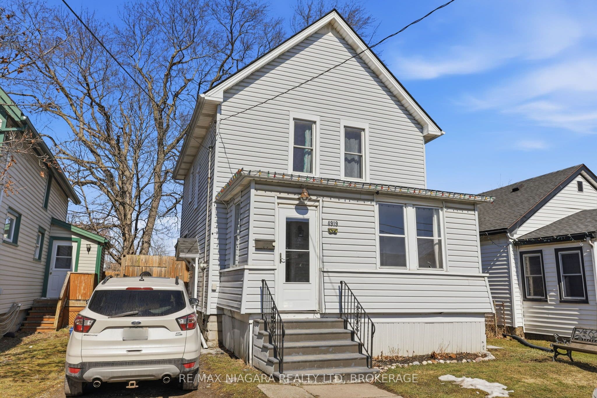 4919 Huron Street photo 1